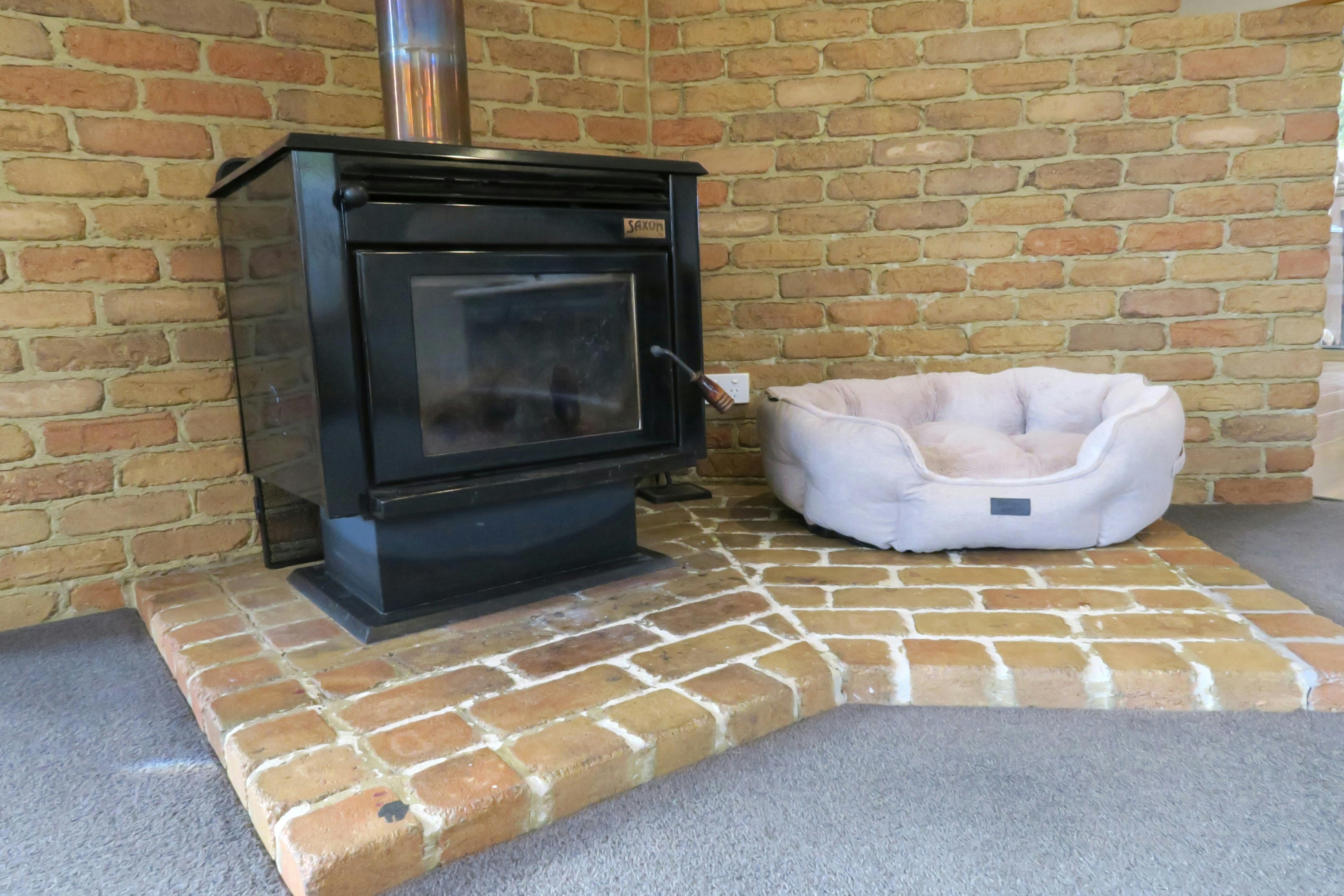 Wood heater