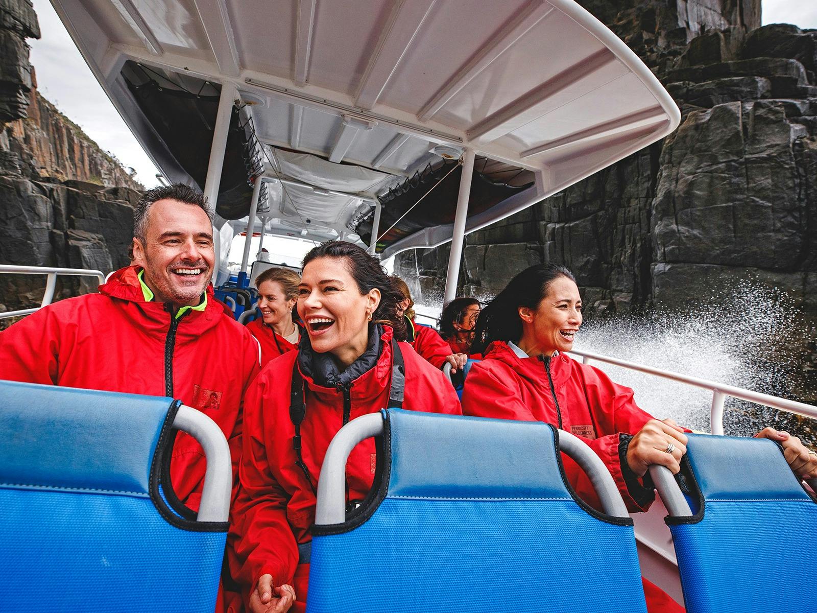 Adventure Bay Cruise