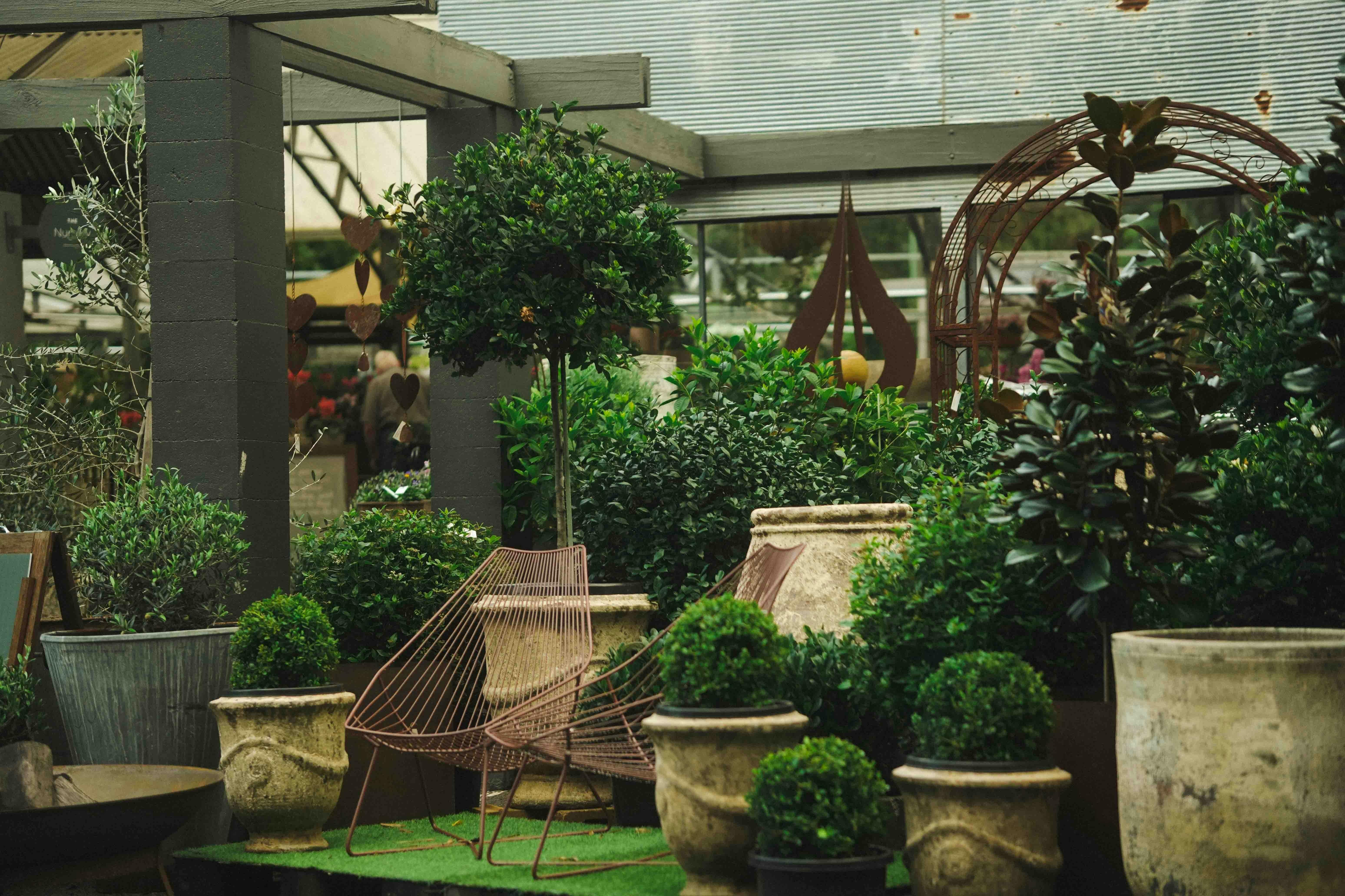 Brookfield Gardens has the most beautiful objects, furniture and pots for stunning outdoor spaces.