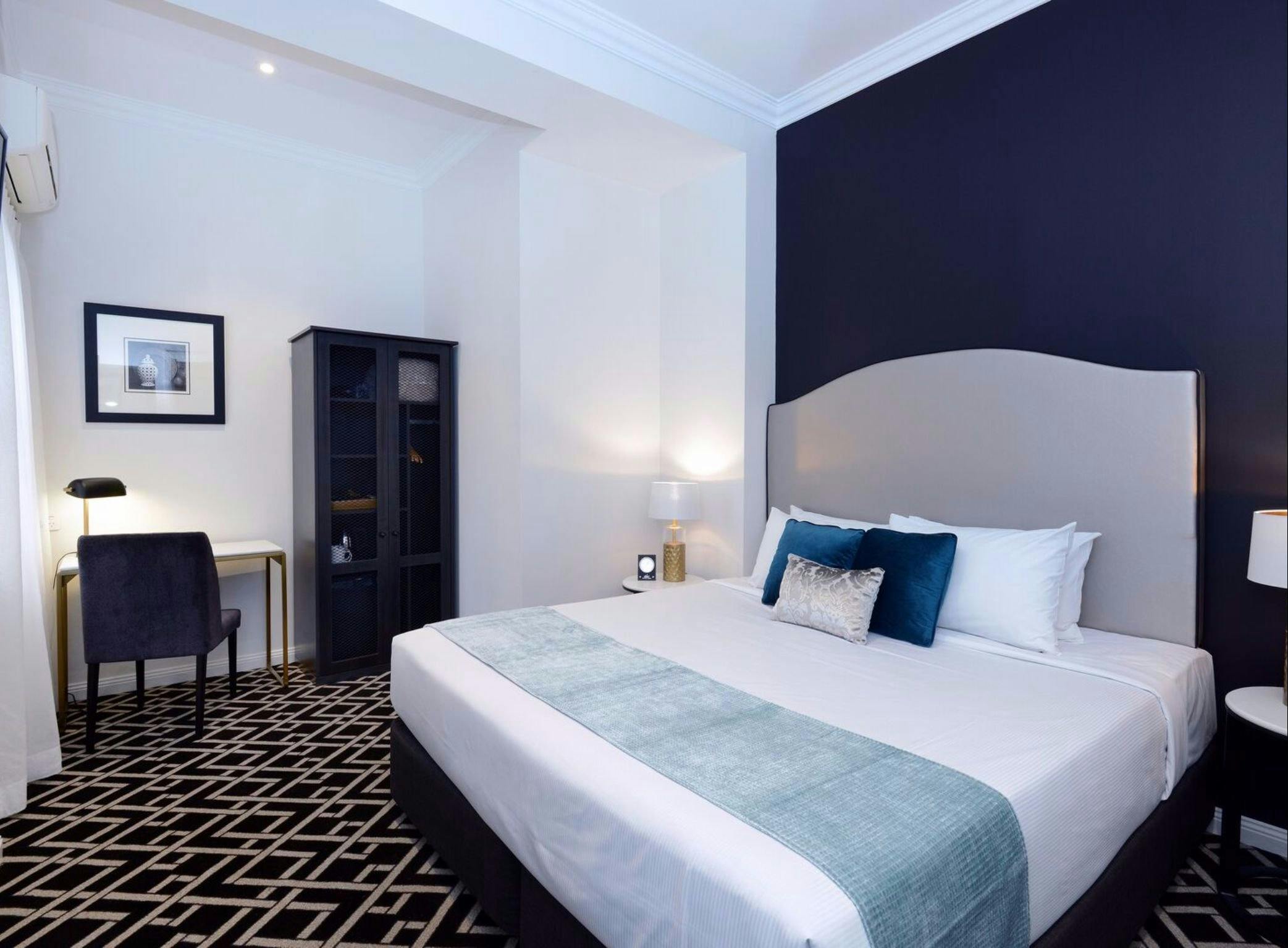 하이 크로스 파크 로지