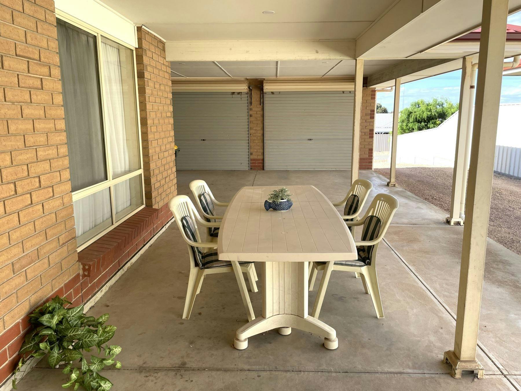 Hughes by the Sea, Moonta Bay