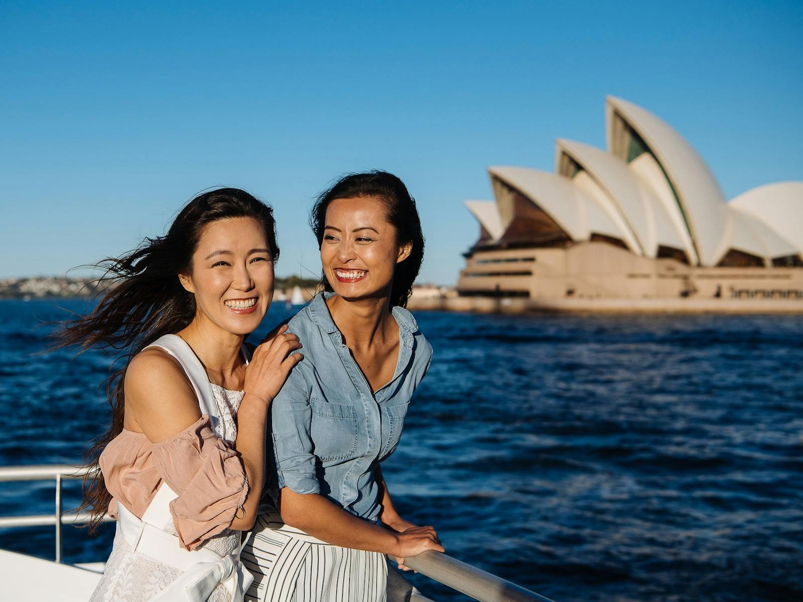 Captain Cook Cruises Sydney Harbour Sightseeing Cruise
