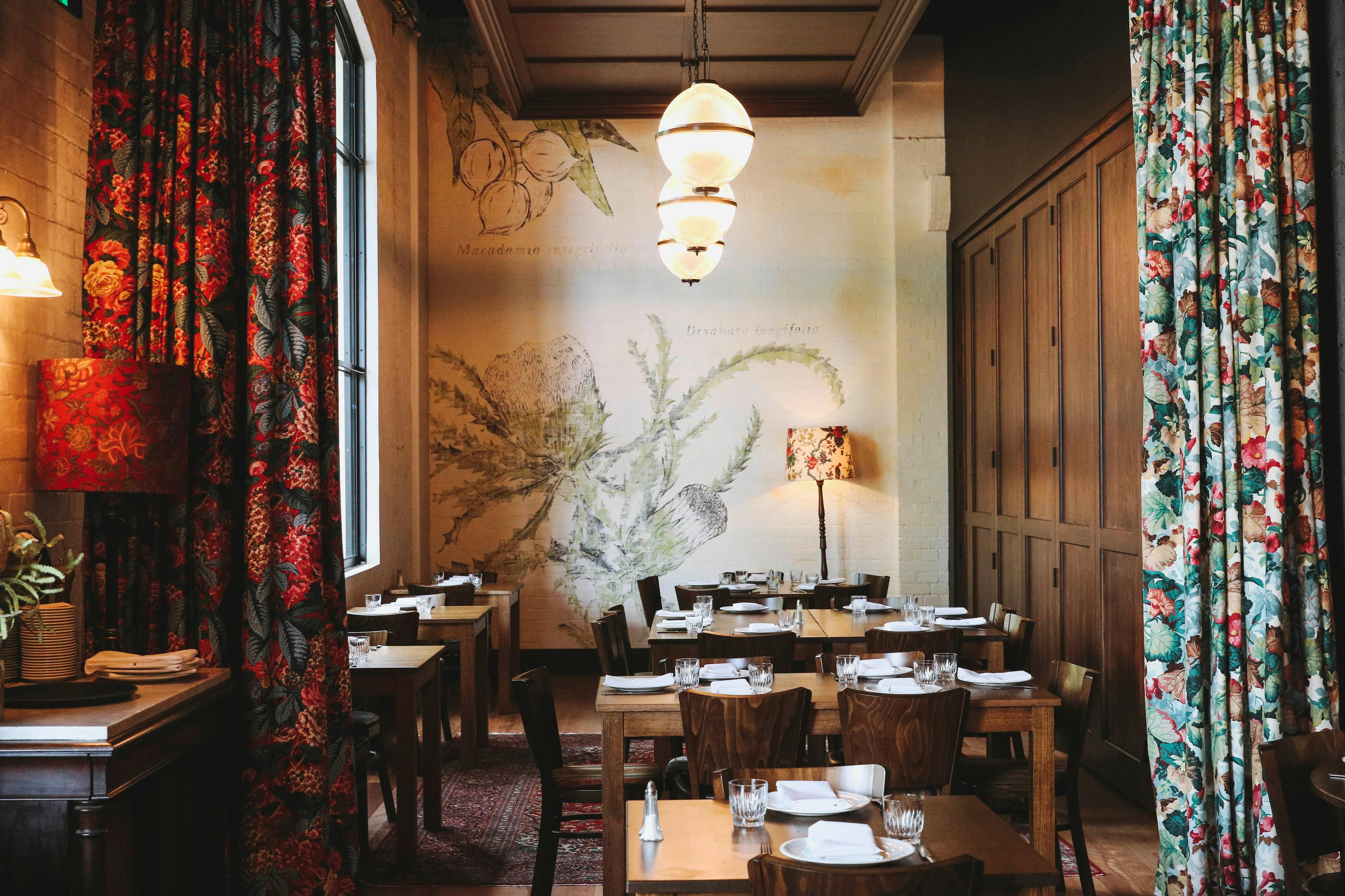 Walter's Steakhouse and Wine Bar