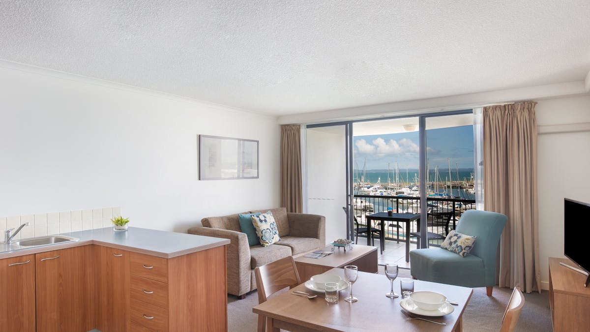 Mantra Hervey Bay - 1 Bedroom Apartment