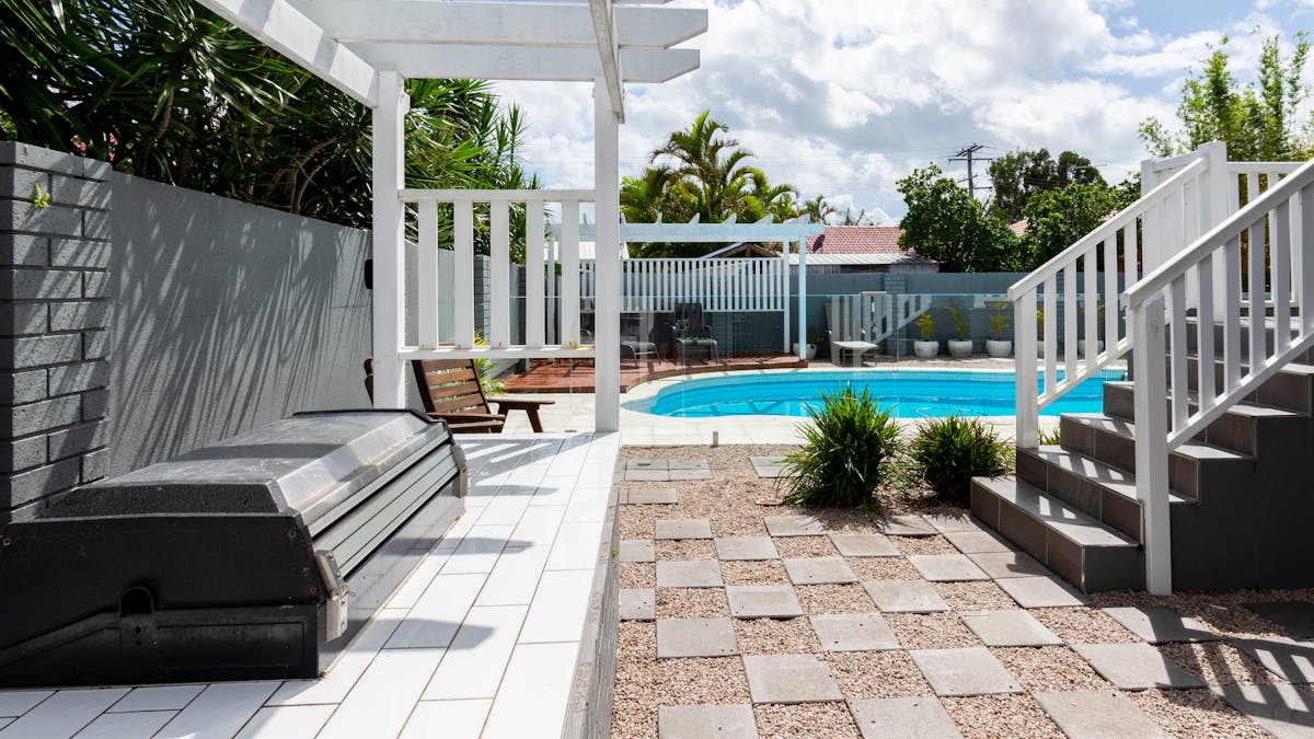 Pool and BBQ area