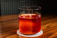 Cocktail - Smoked Grapefruit Negroni