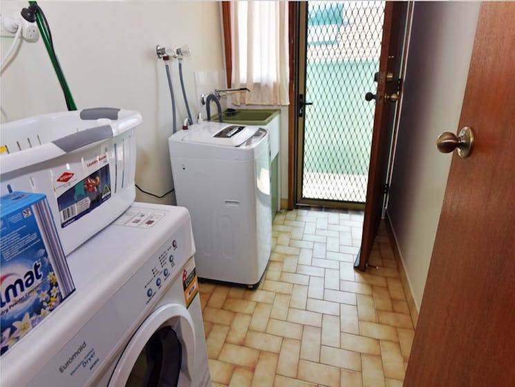 Hopetoun Villa Internal Private Laundry with washer and dryer