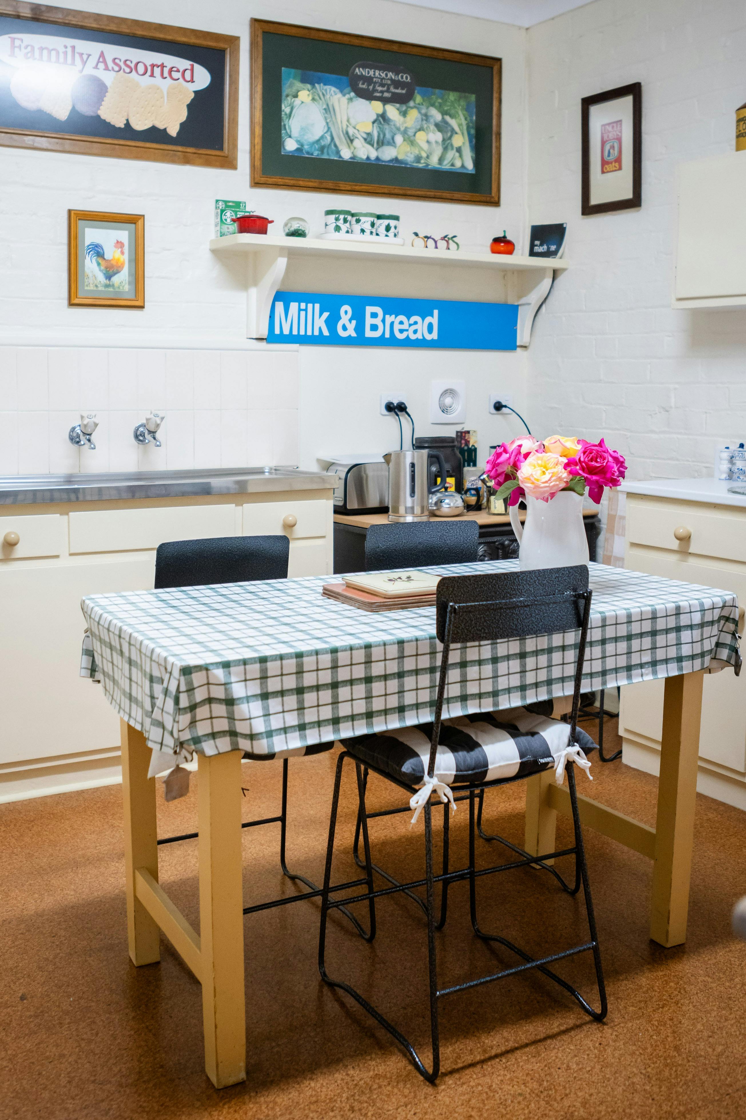 Meredies Guest House