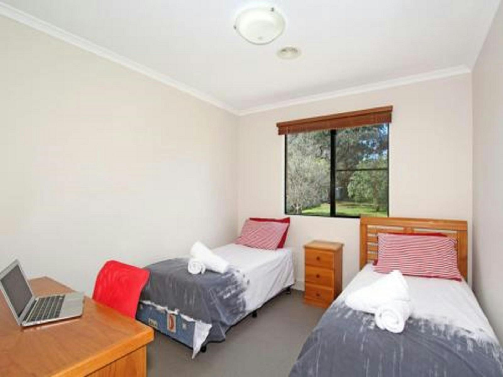 Three Bedroom / 1 bathroom Apartment