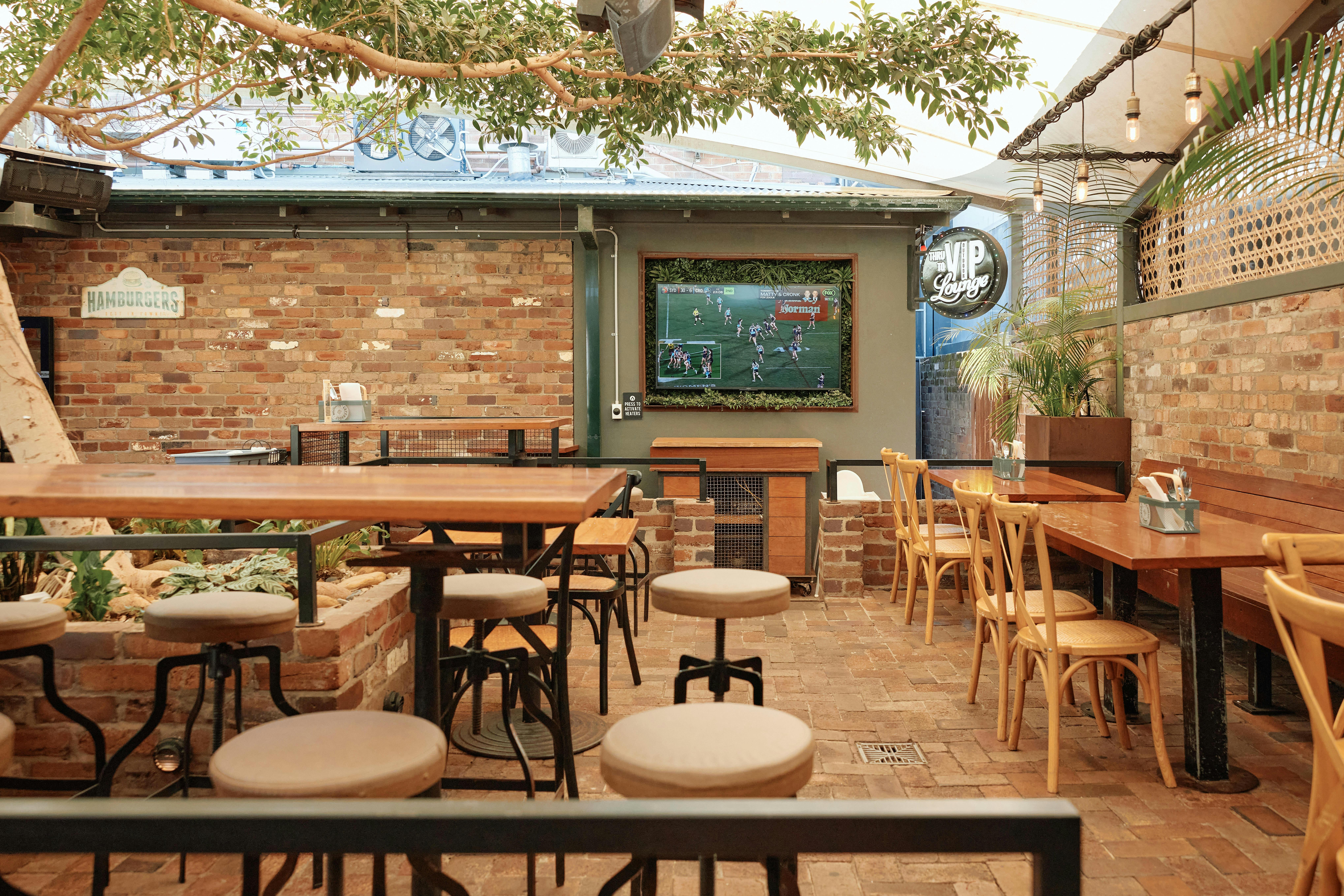 The Greenroof Hotel - Courtyard