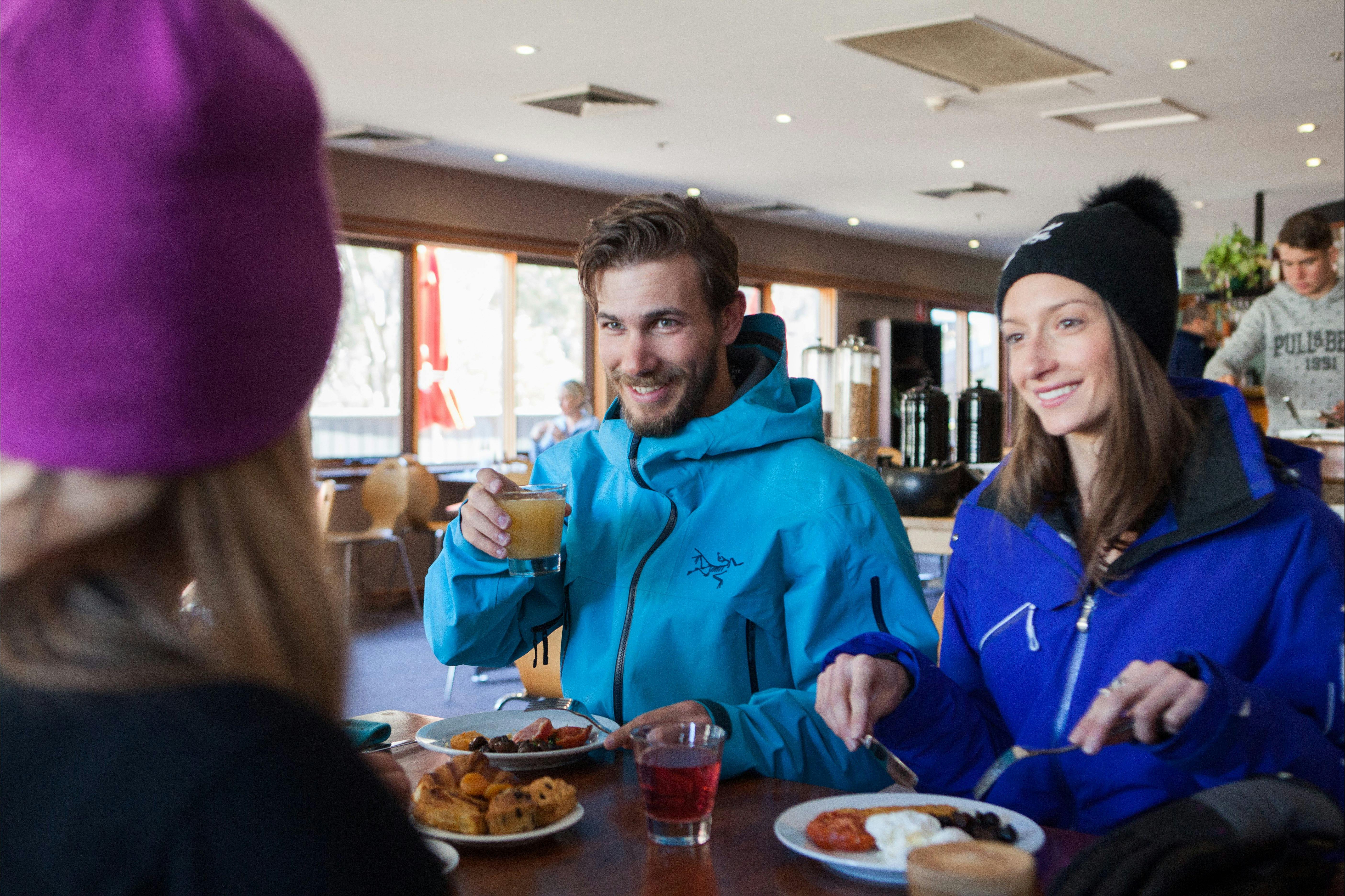 Cascades Restaurant - Breakfast