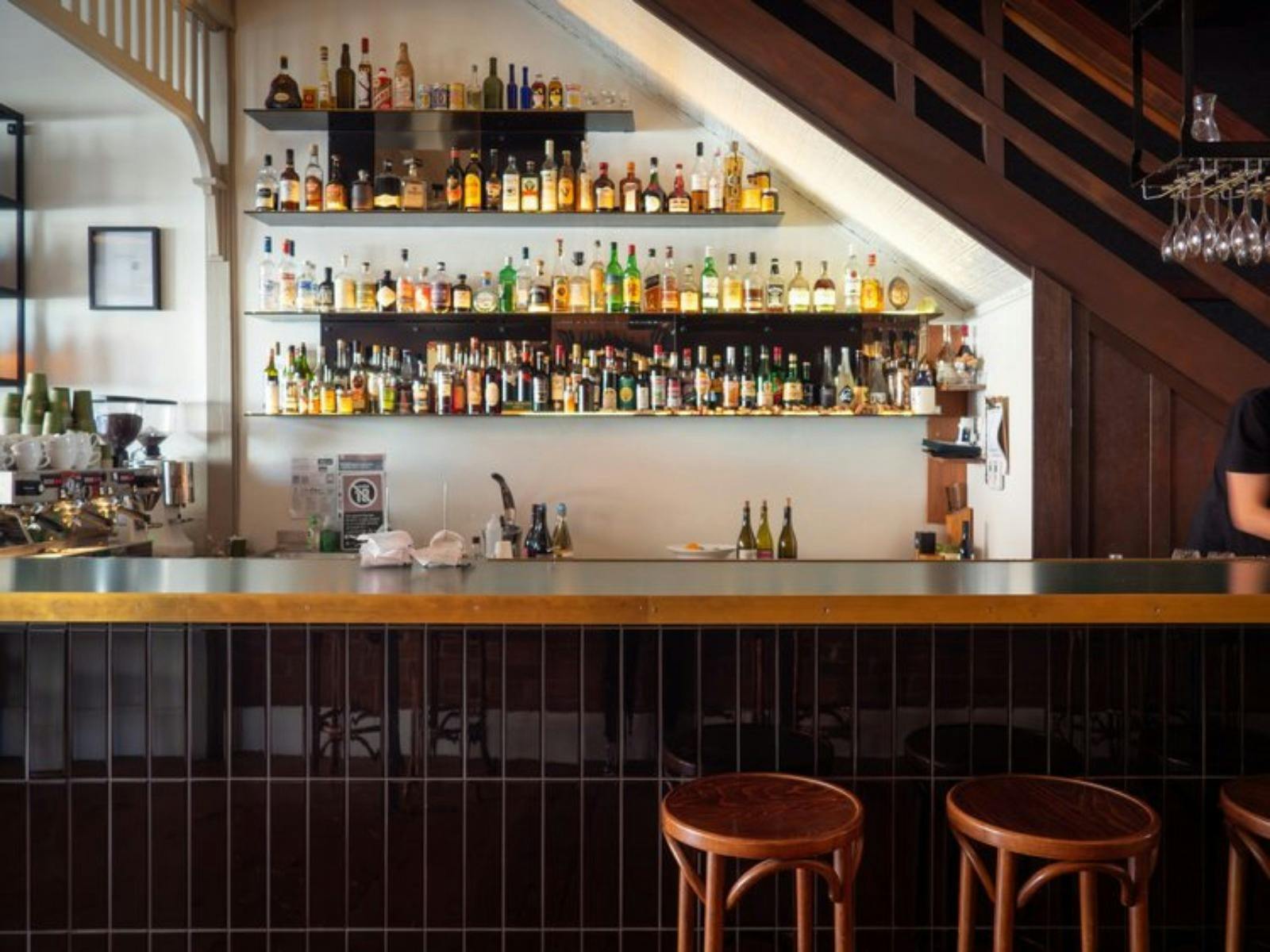 バー アット ストーンフルーツ