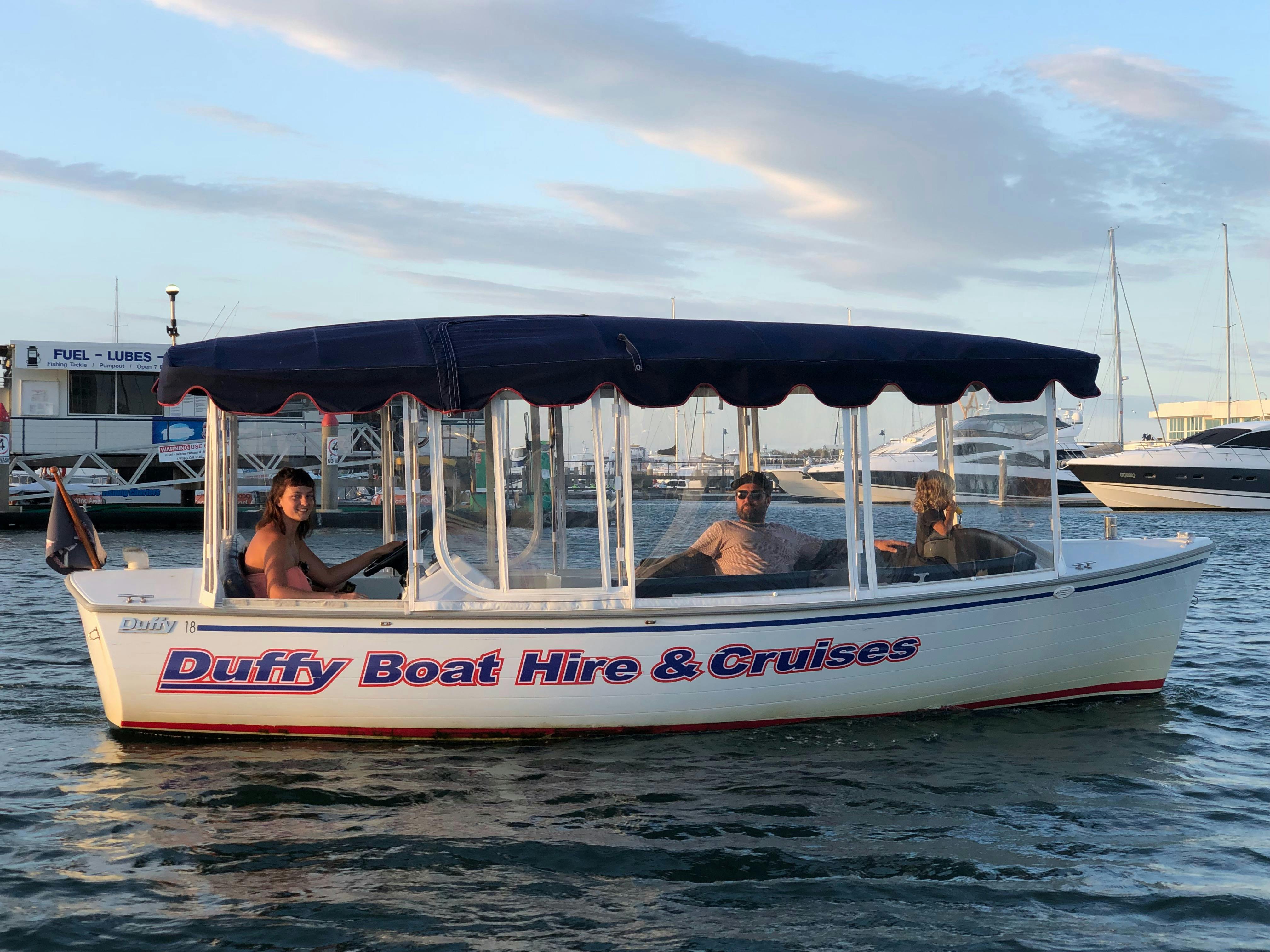 Duffy Boat Hire Gold Coast Snug Classic Self Drive