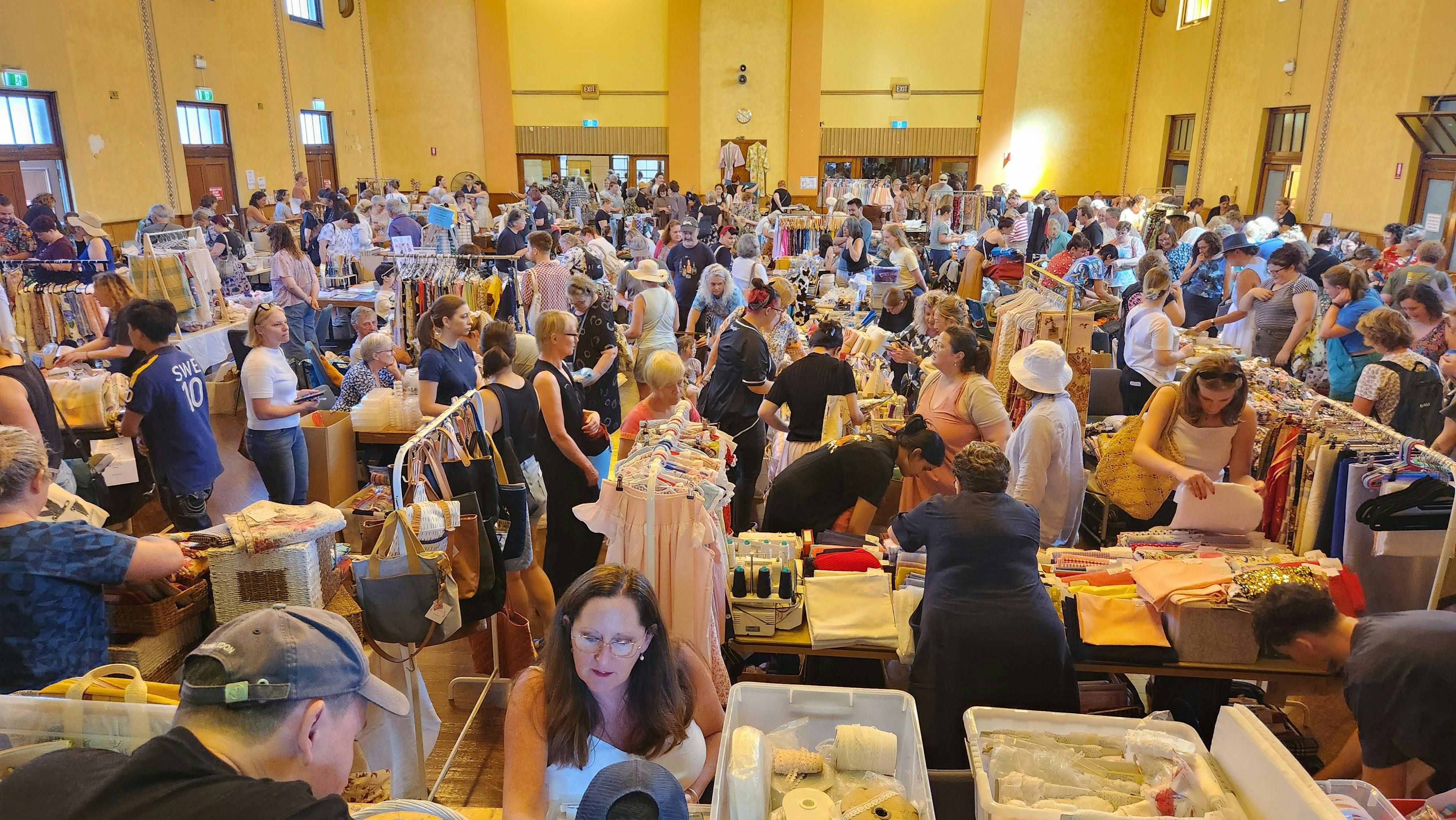 Sydney Destash Market