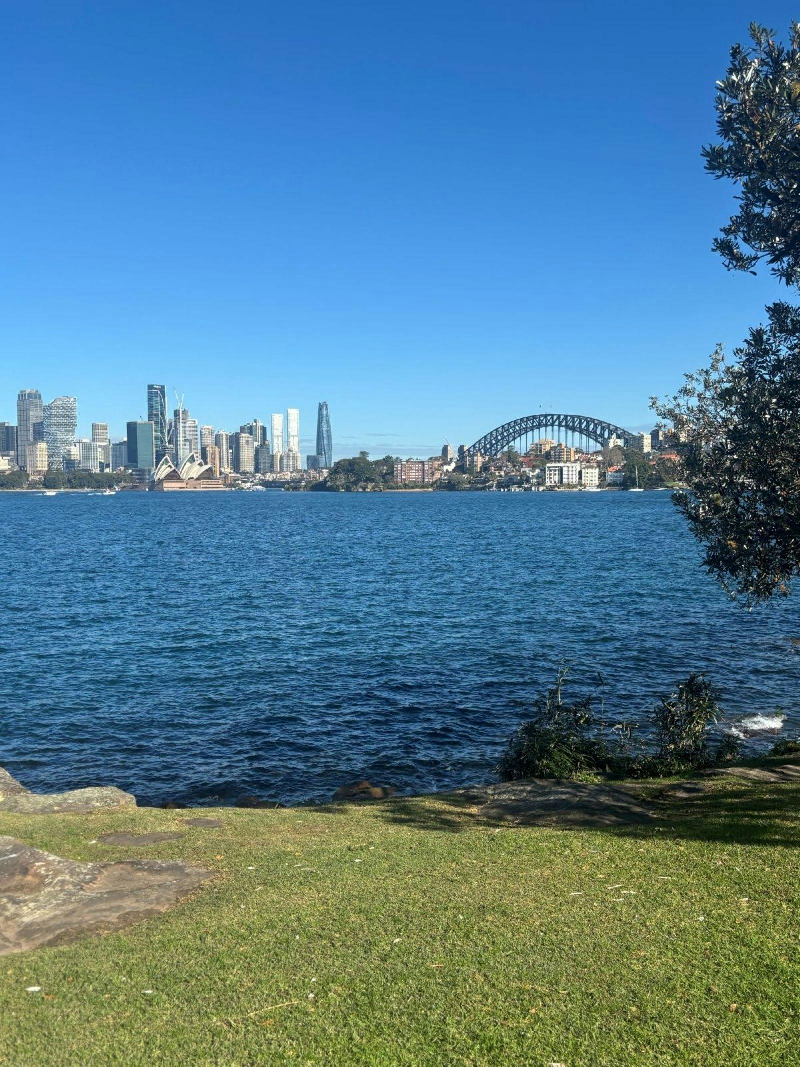 先走，再泡一泡（可自行选择）。下北岸的宁静，就在这里。