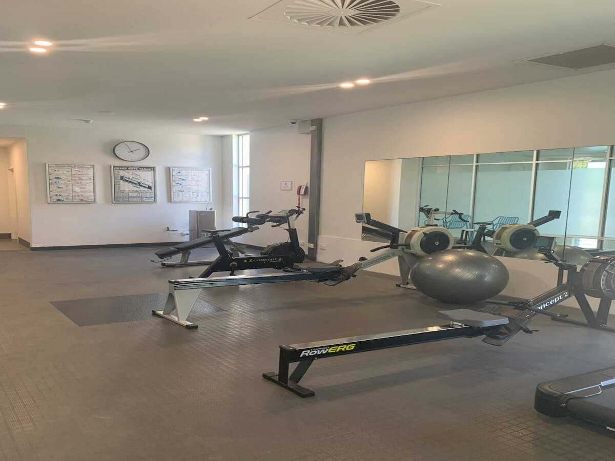 Gym amenities available in the building