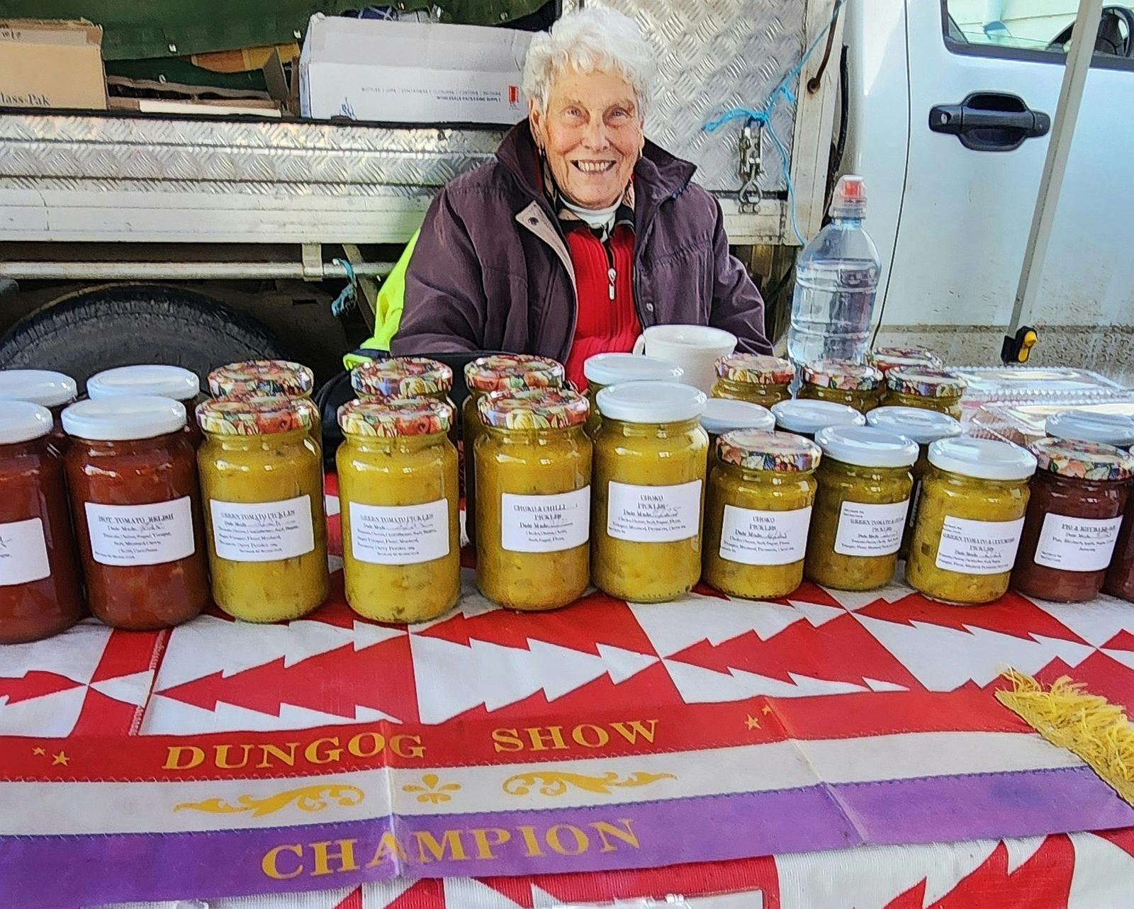 bandon_grove_market_day