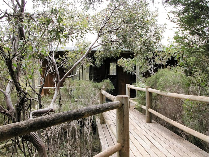Raven Cottage KI