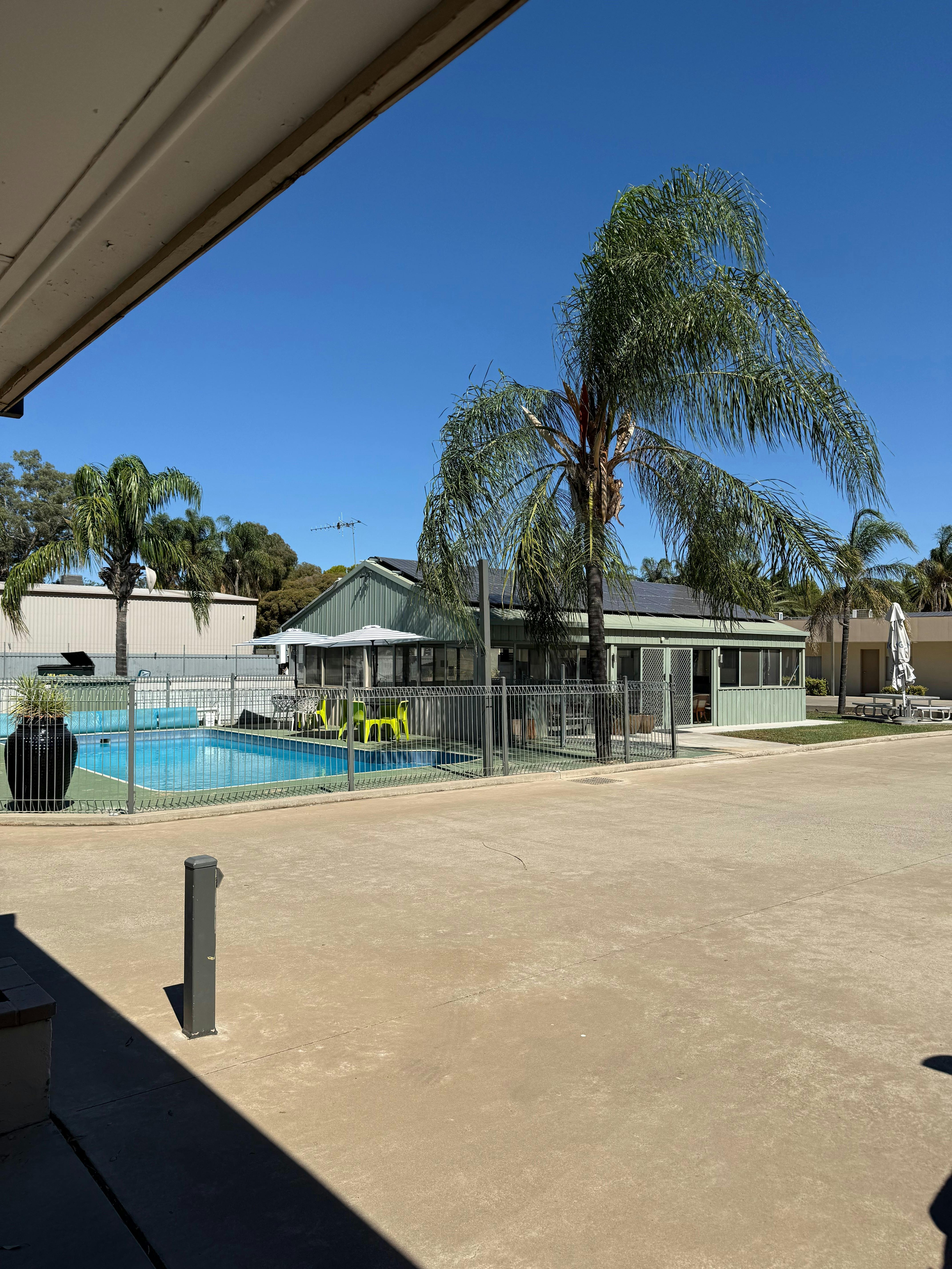 Pool & BBQ Area