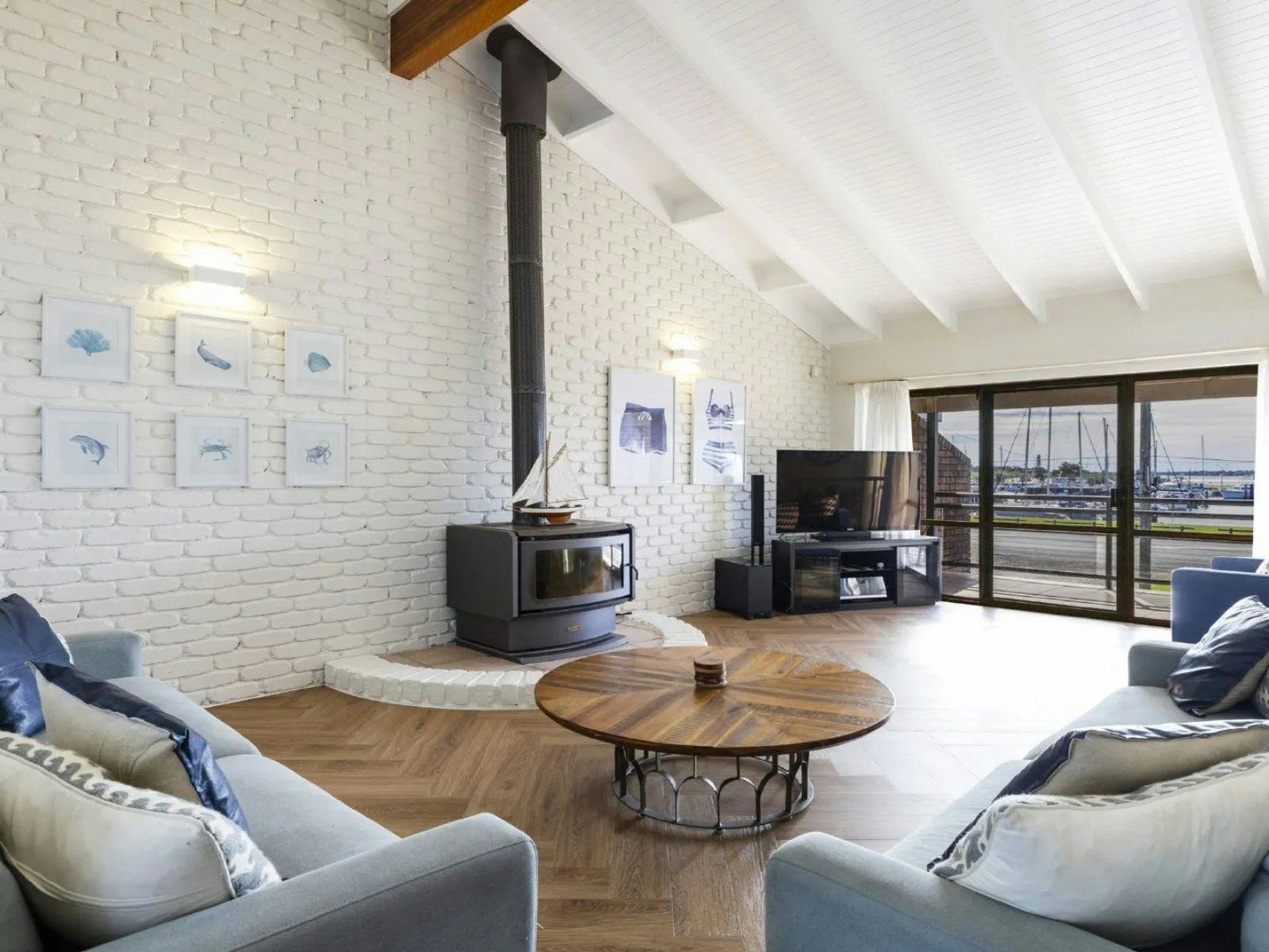 Lounge Room