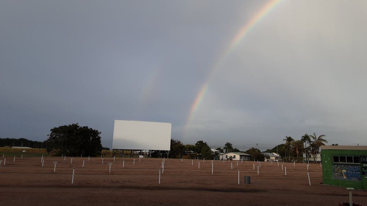 Rainbow Drive in