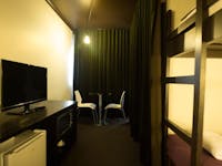 Stay in the heart of Falls Creek Centrally located, Silverski is only a short stroll to every chair