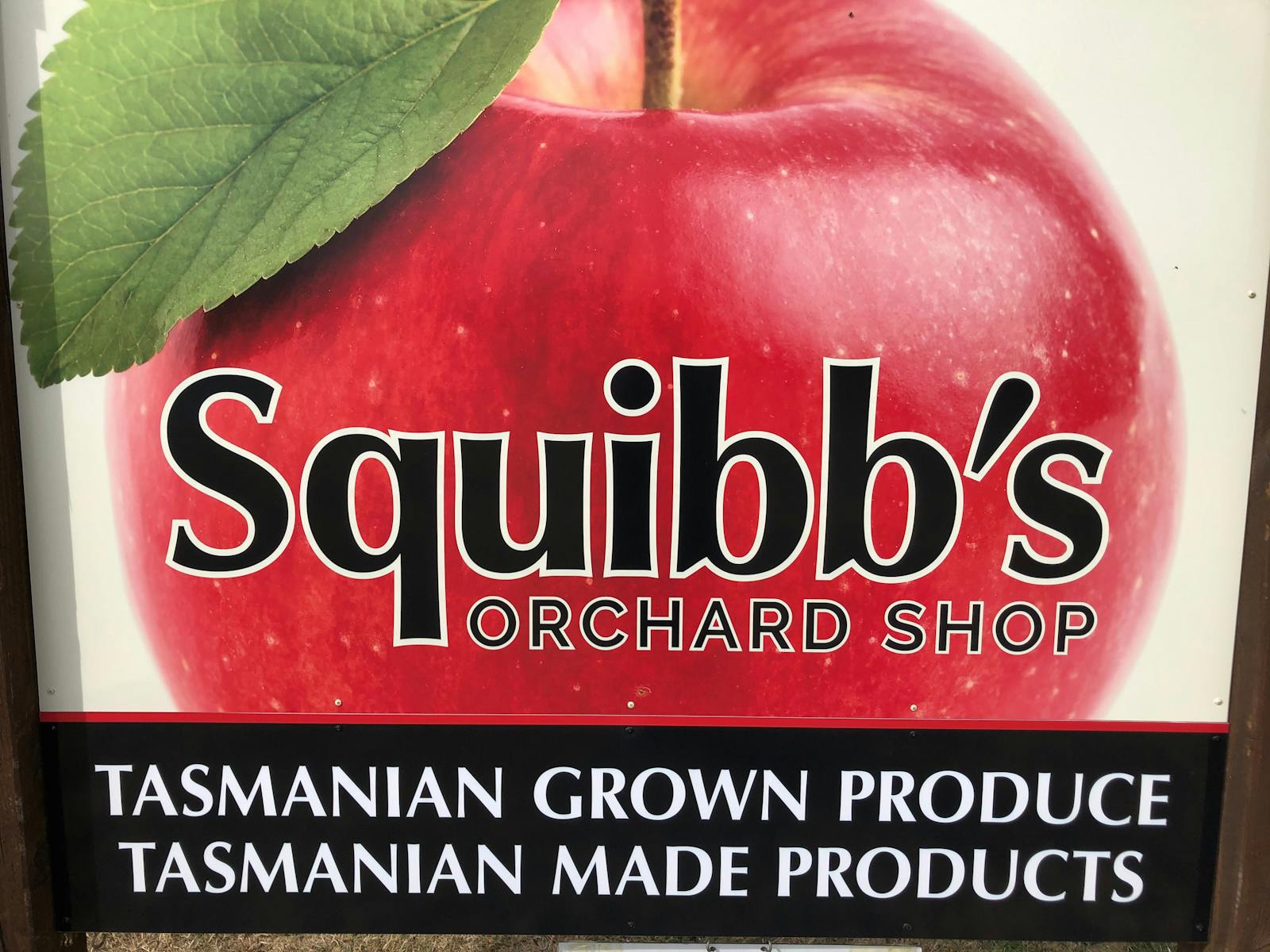 Squibb's Orchard Shop