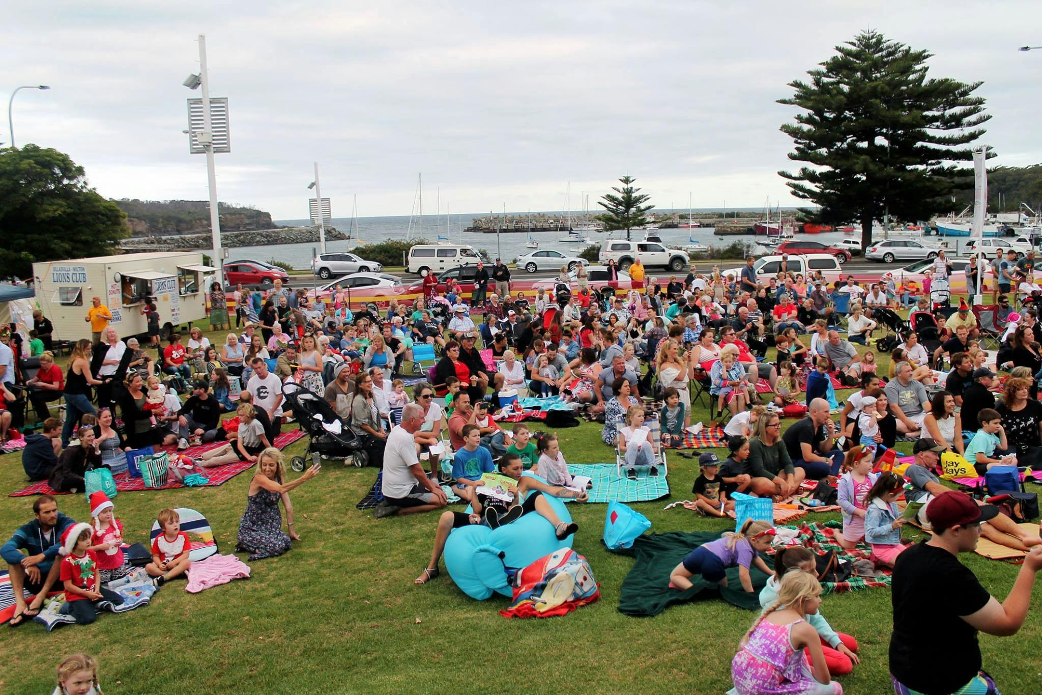 Ulladulla Community Christmas Carols