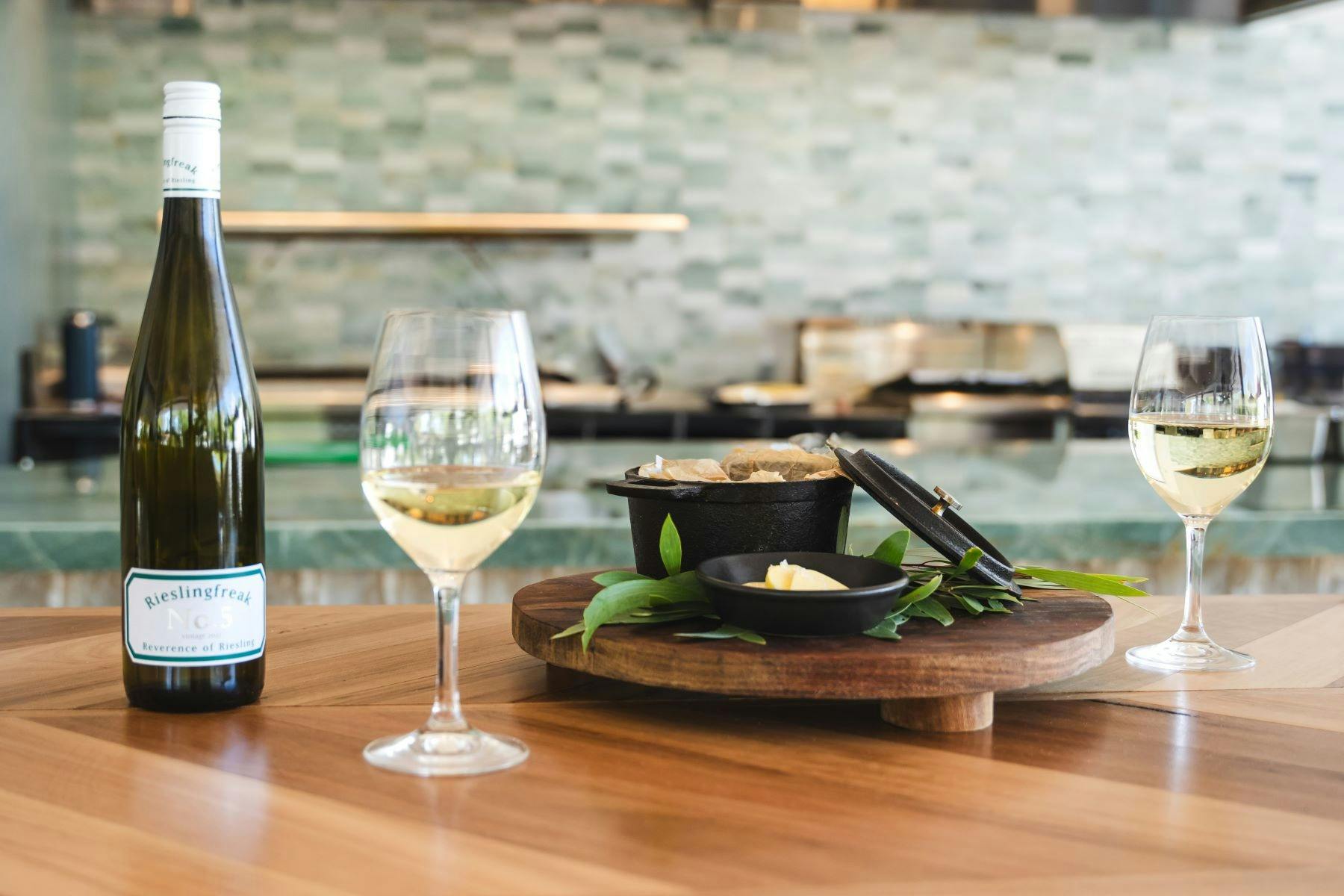 Wine and camp oven Damper