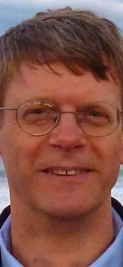Headshot of Chet Van Duzer