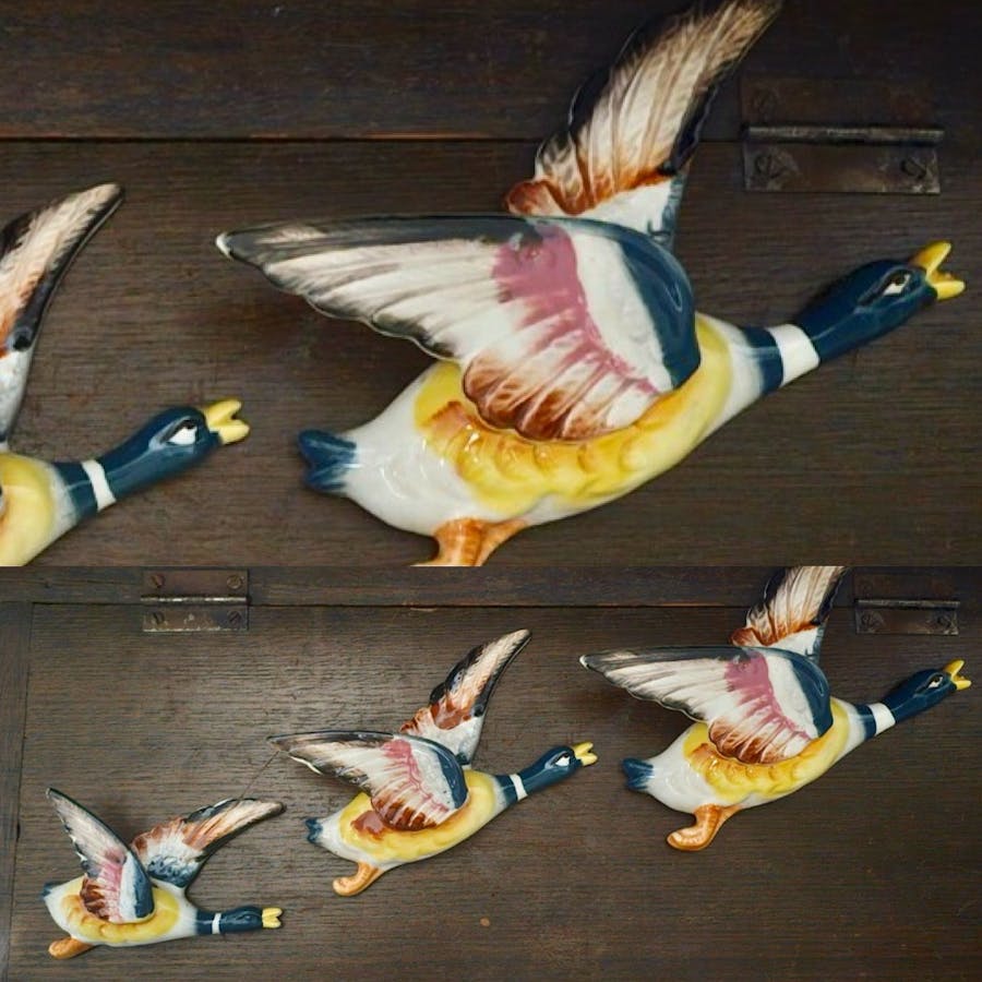 3 Flying Ducks, very vintage