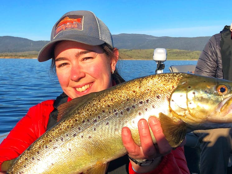troutfit-guiding-fishing-guide-snowy-mountains-nsw-central-highland-tas-jindabyne-eucumbene-trout