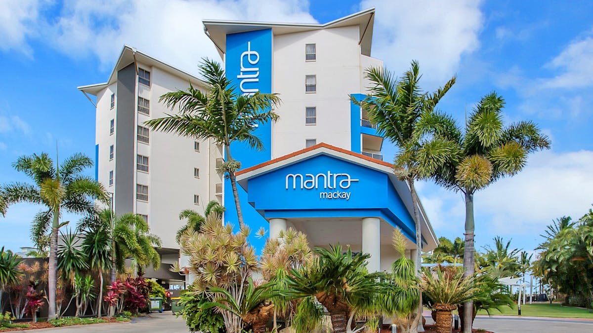 Mantra Mackay Hotel Exterior