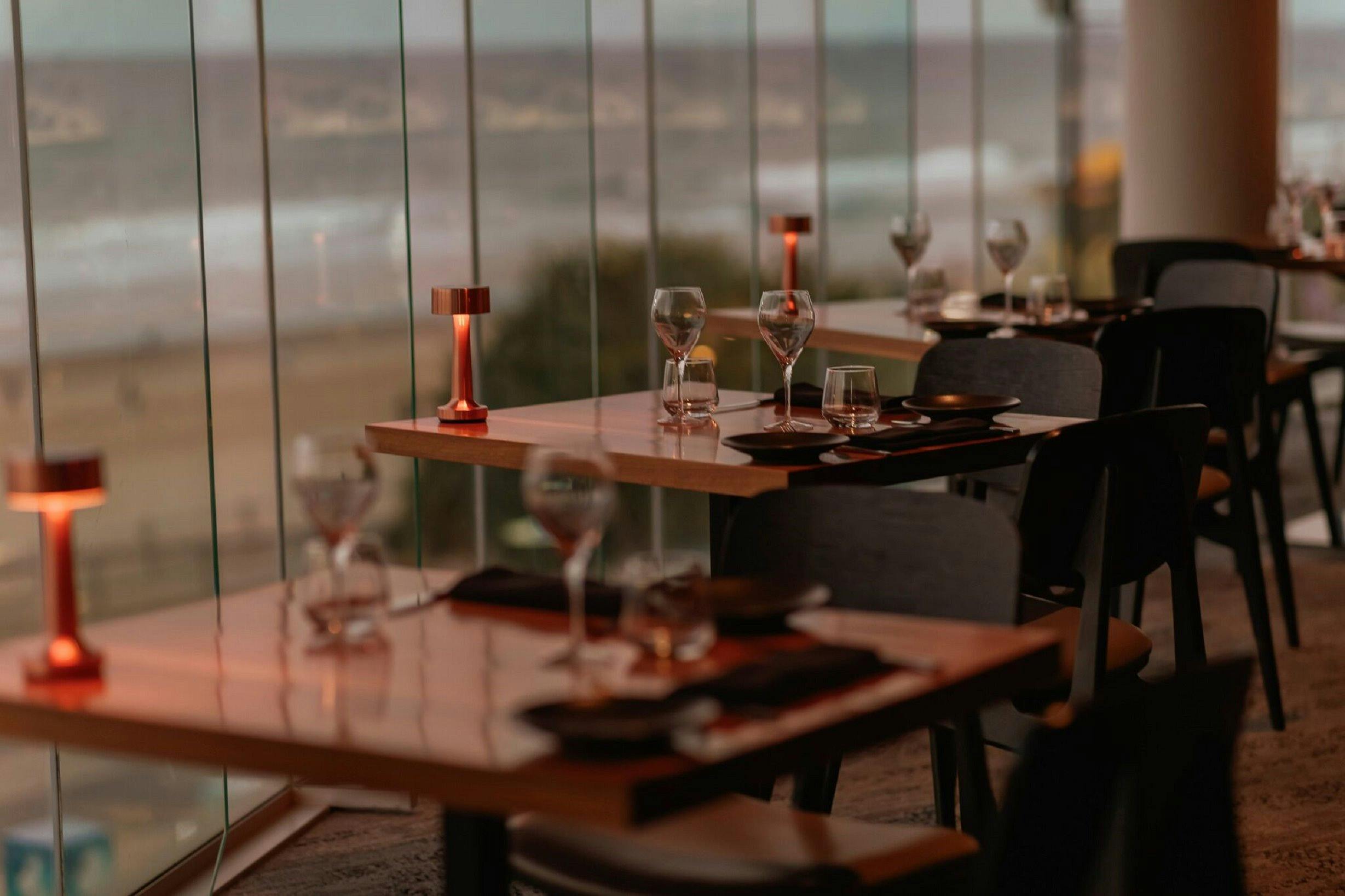 Seascape Restaurant romance