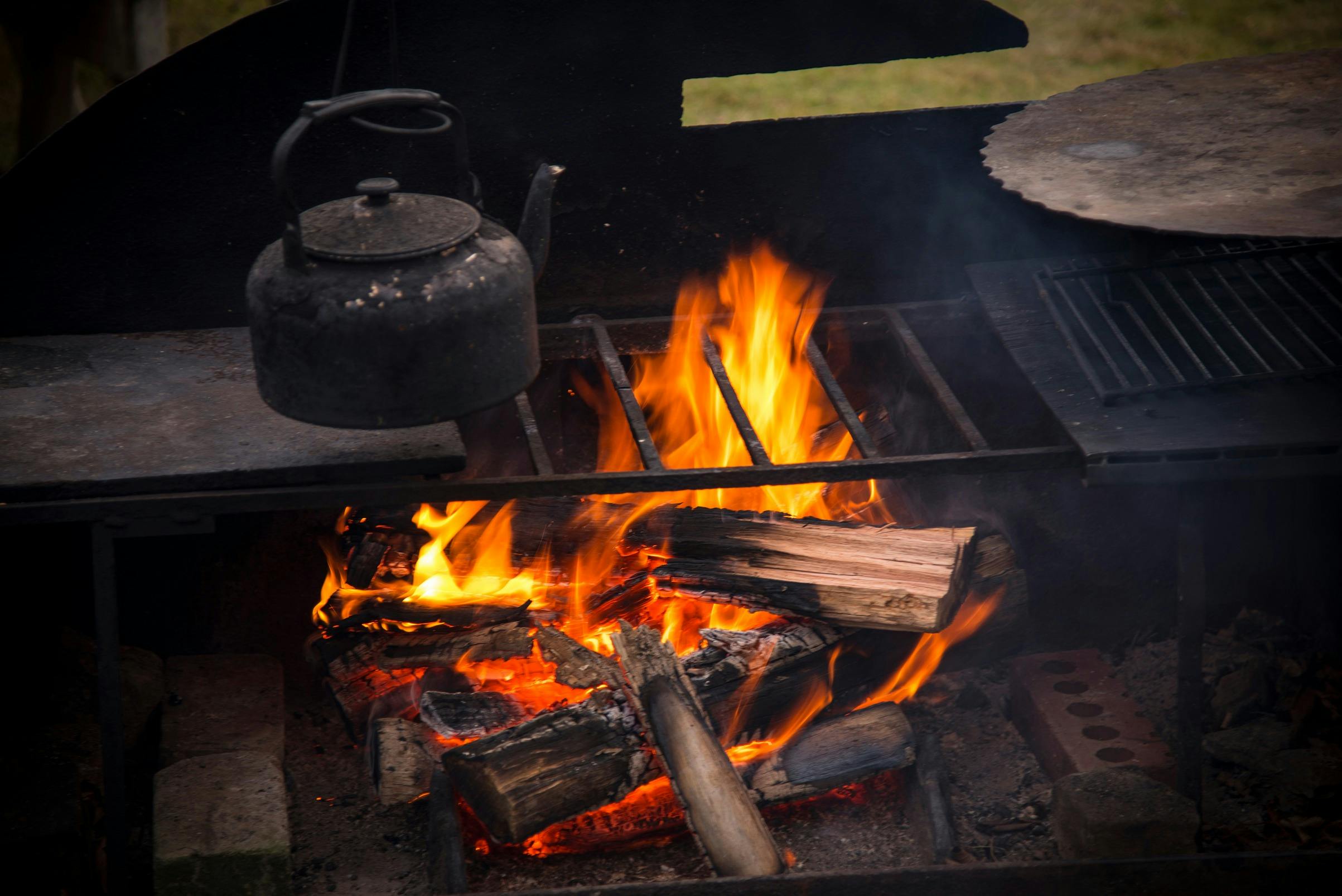 Dining by the campfire on nocturnal tours