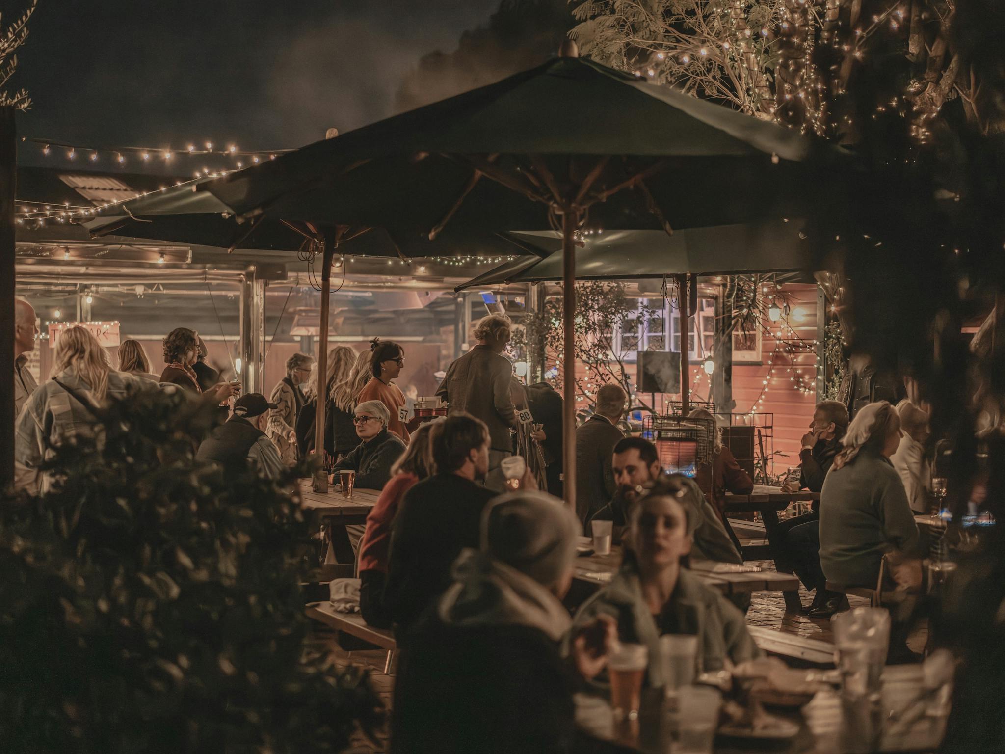Bustling weekend at the Eltham Hotel
