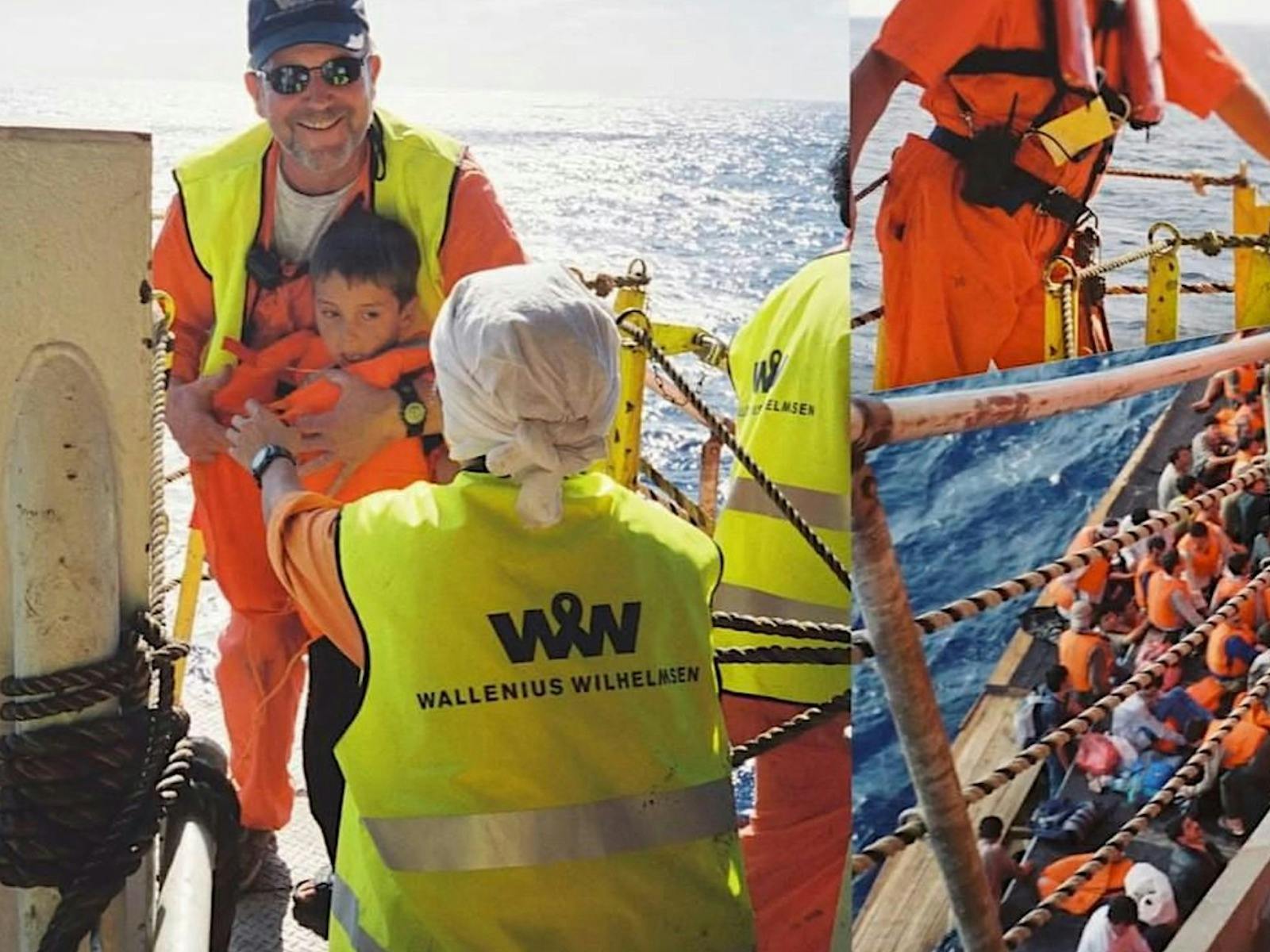 Crew of the Tampa with asylum seekers