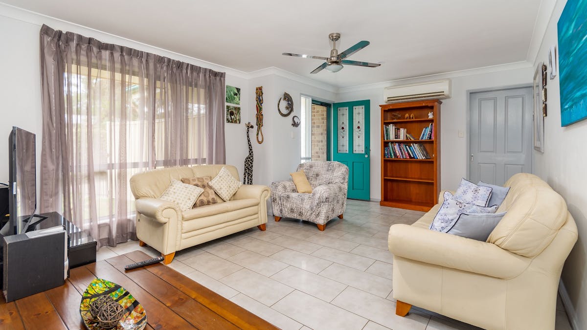 Lounge room