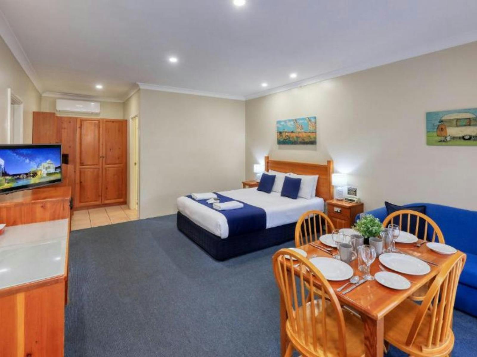 브레이크아웃 모텔 카우라