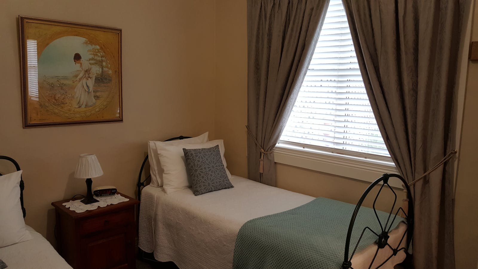 Bedroom 2 - Two single beds