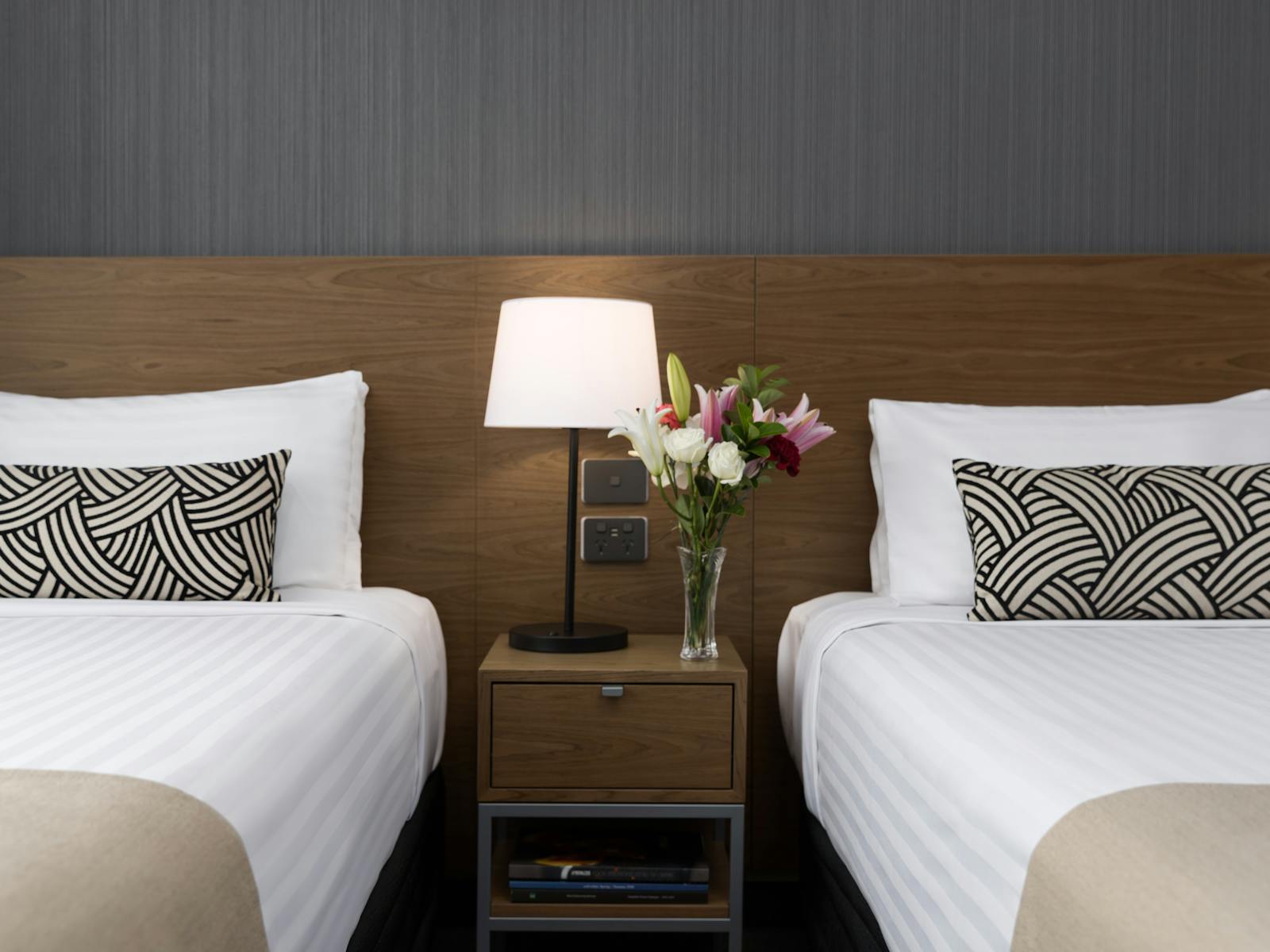 리지스 캠퍼다운룸