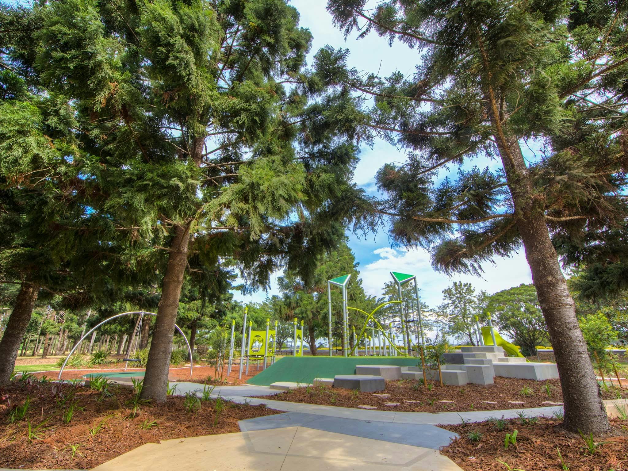 Pine Rivres Pine Rivers Park | Browse and Book Nearby Caravan Parks