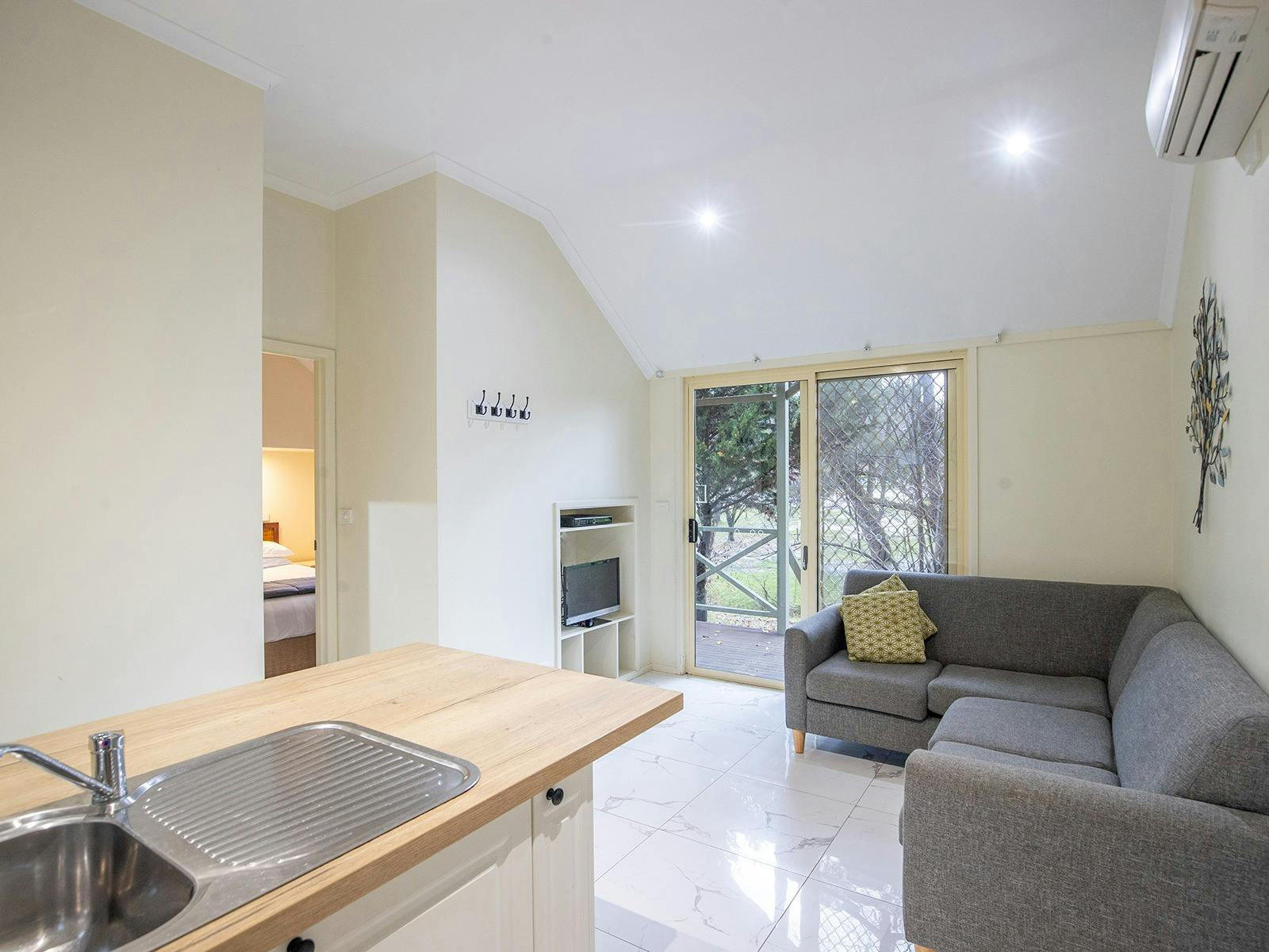 River Spa Cabin - Living Area