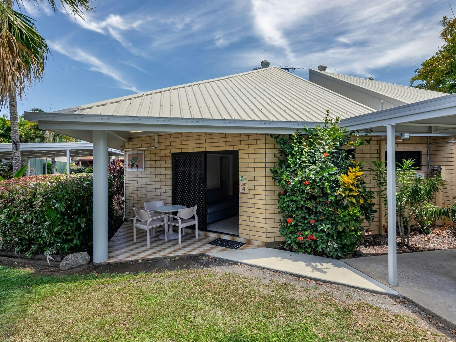 1 Bedroom Holiday Unit Exterior 1 Bedroom Holiday Unit Exterior