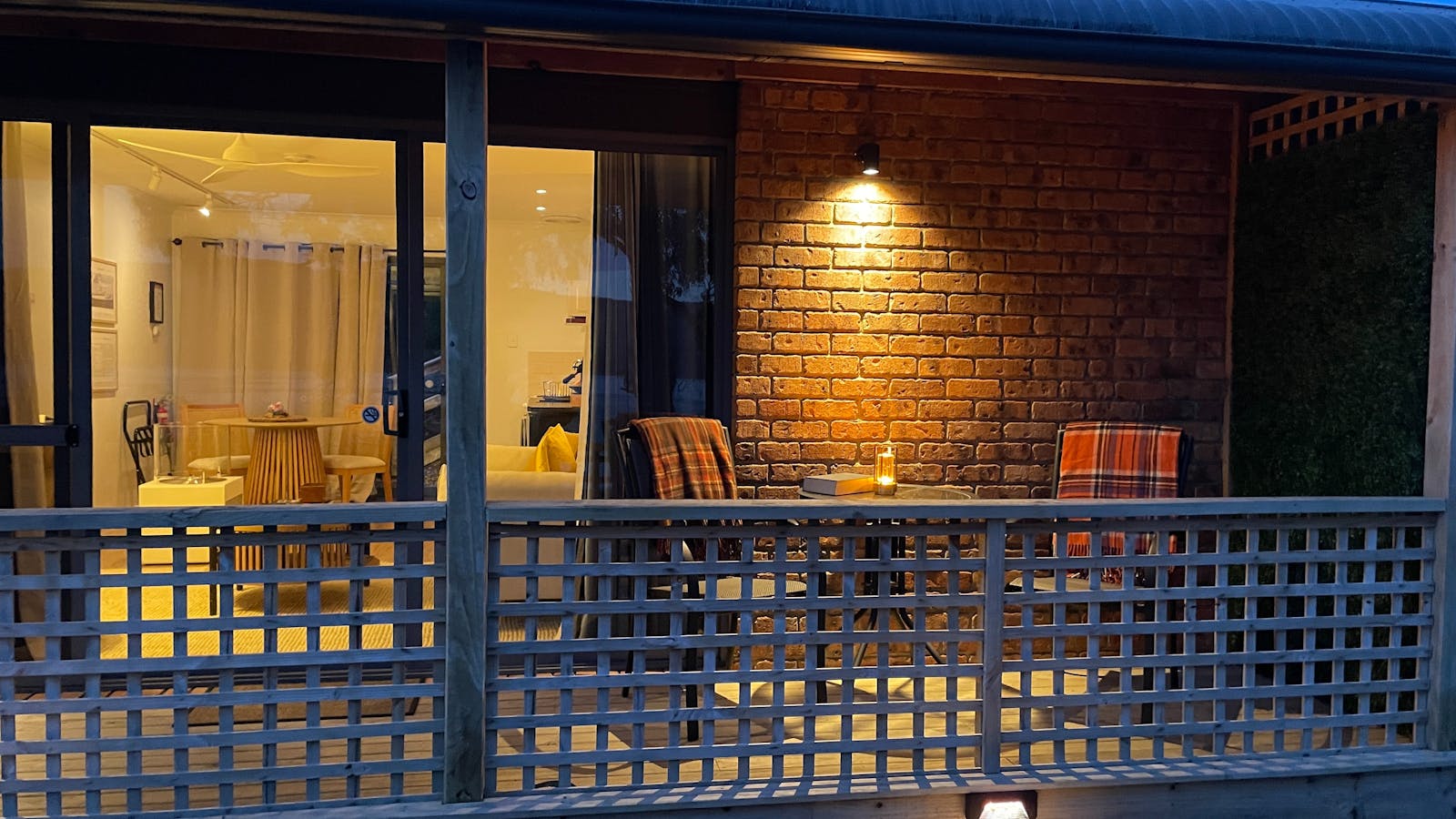 Private Deck