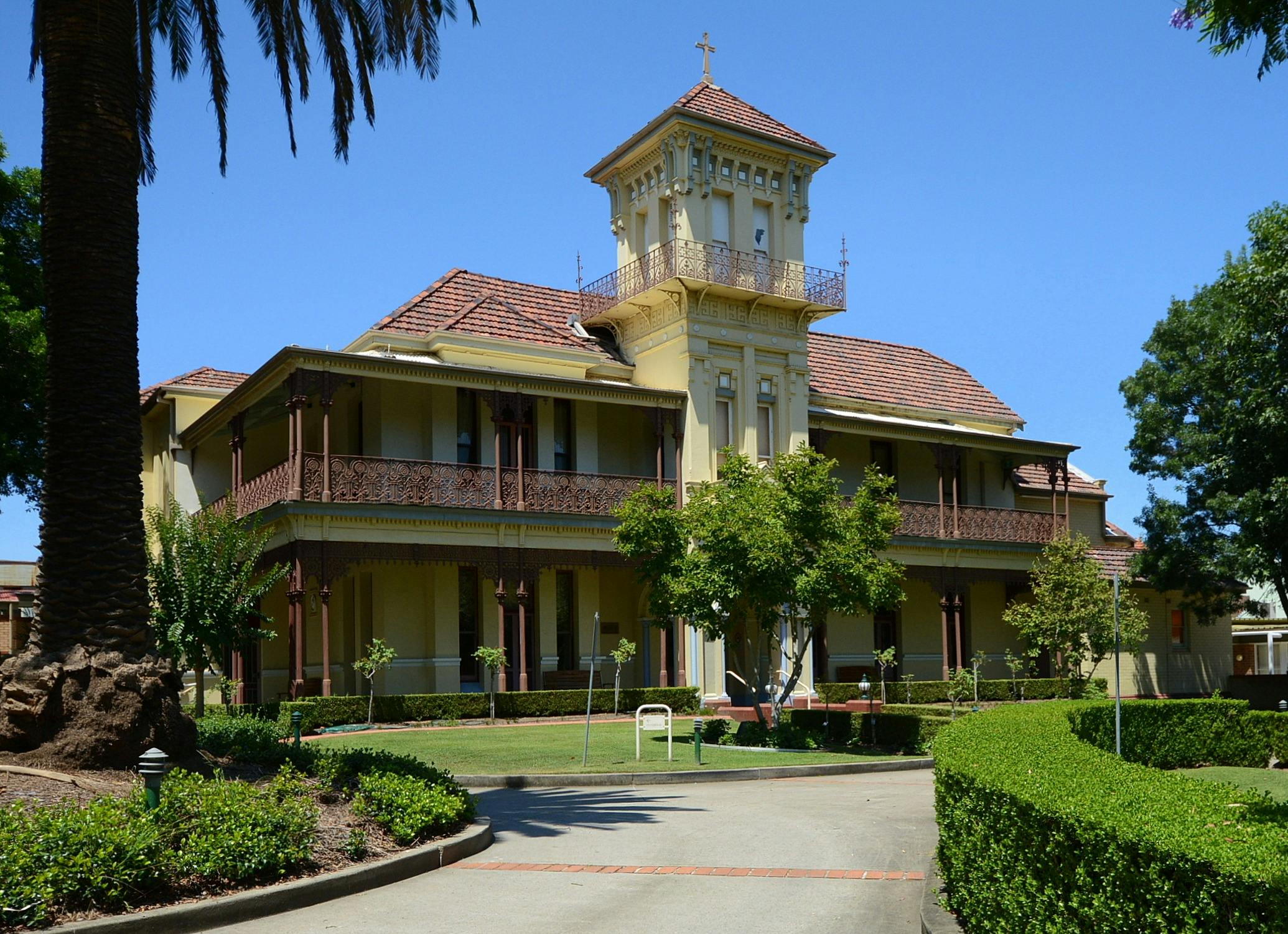 Duncraggan Hall Auburn