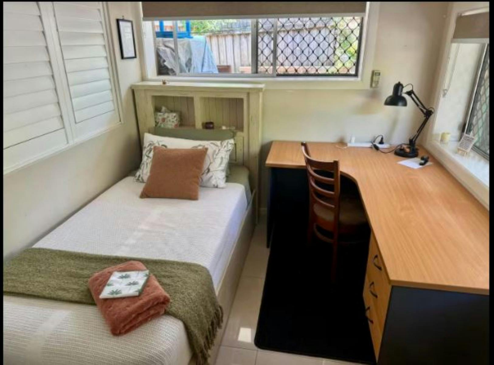 By The Beach Getaways - QLD