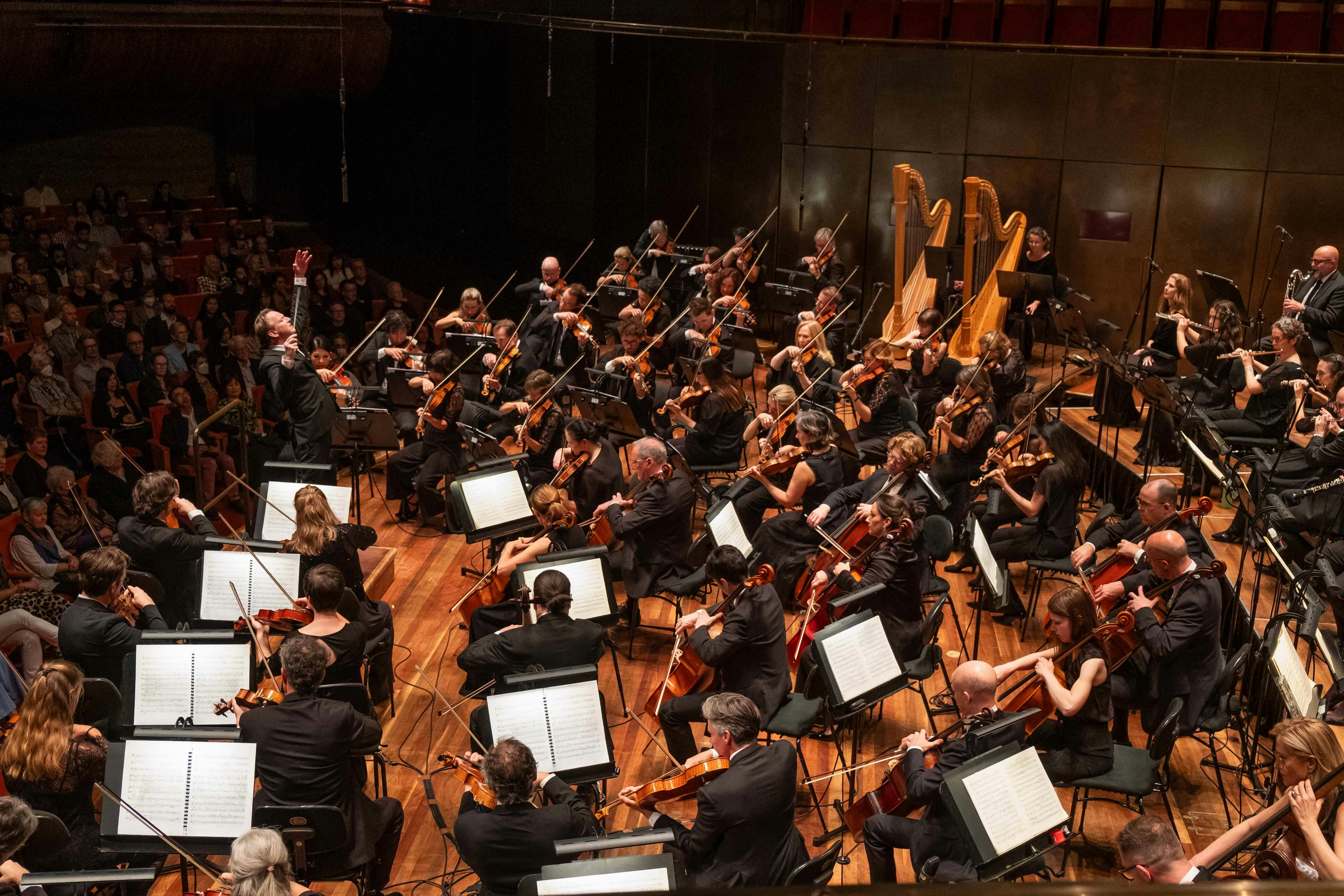 Stravinksy, Mills and Shostakovich - Australian World Orchestra