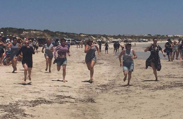 Perlubie Beach Sports Day