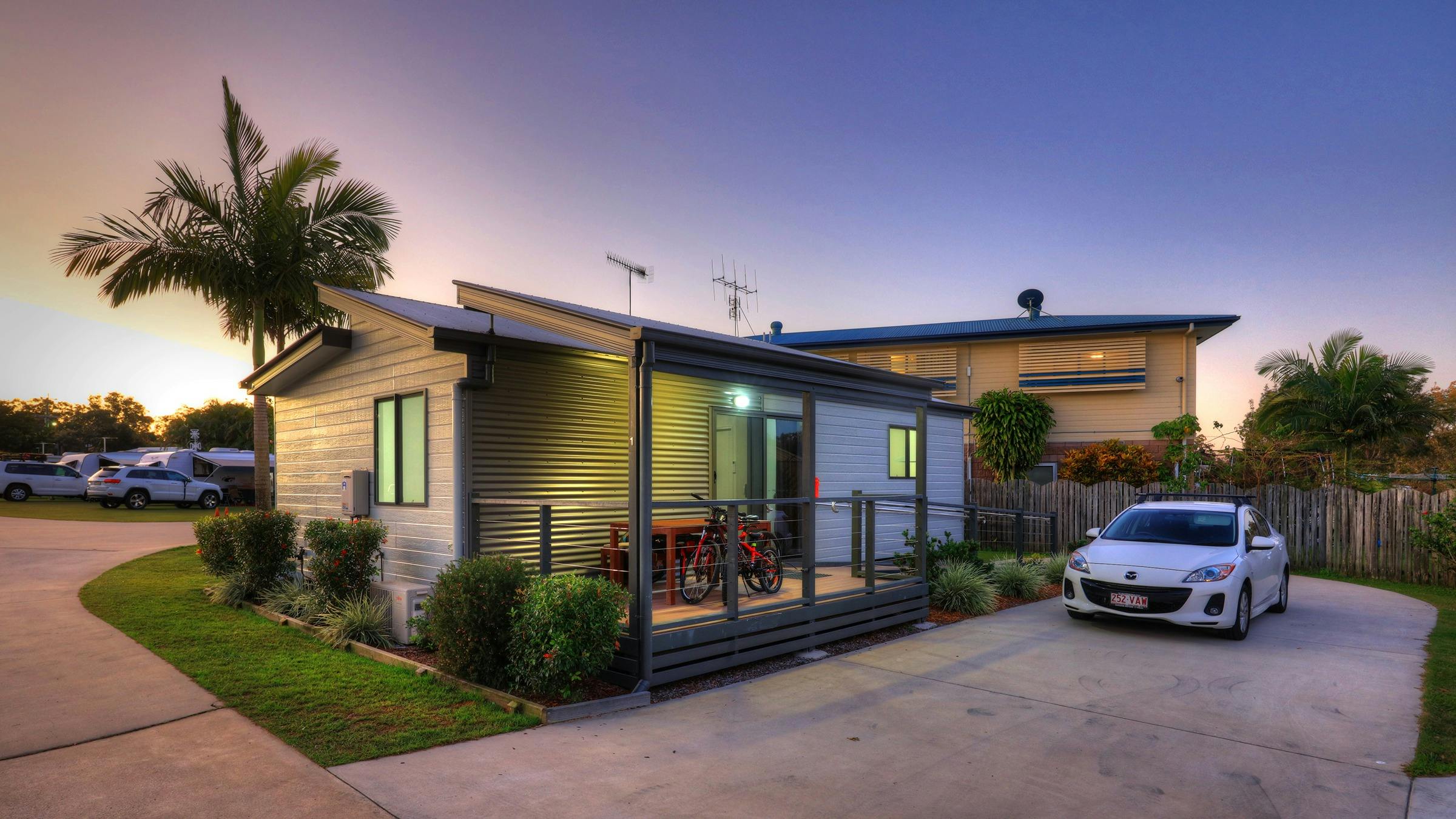 Deluxe 2 Bedroom (Disability Access)